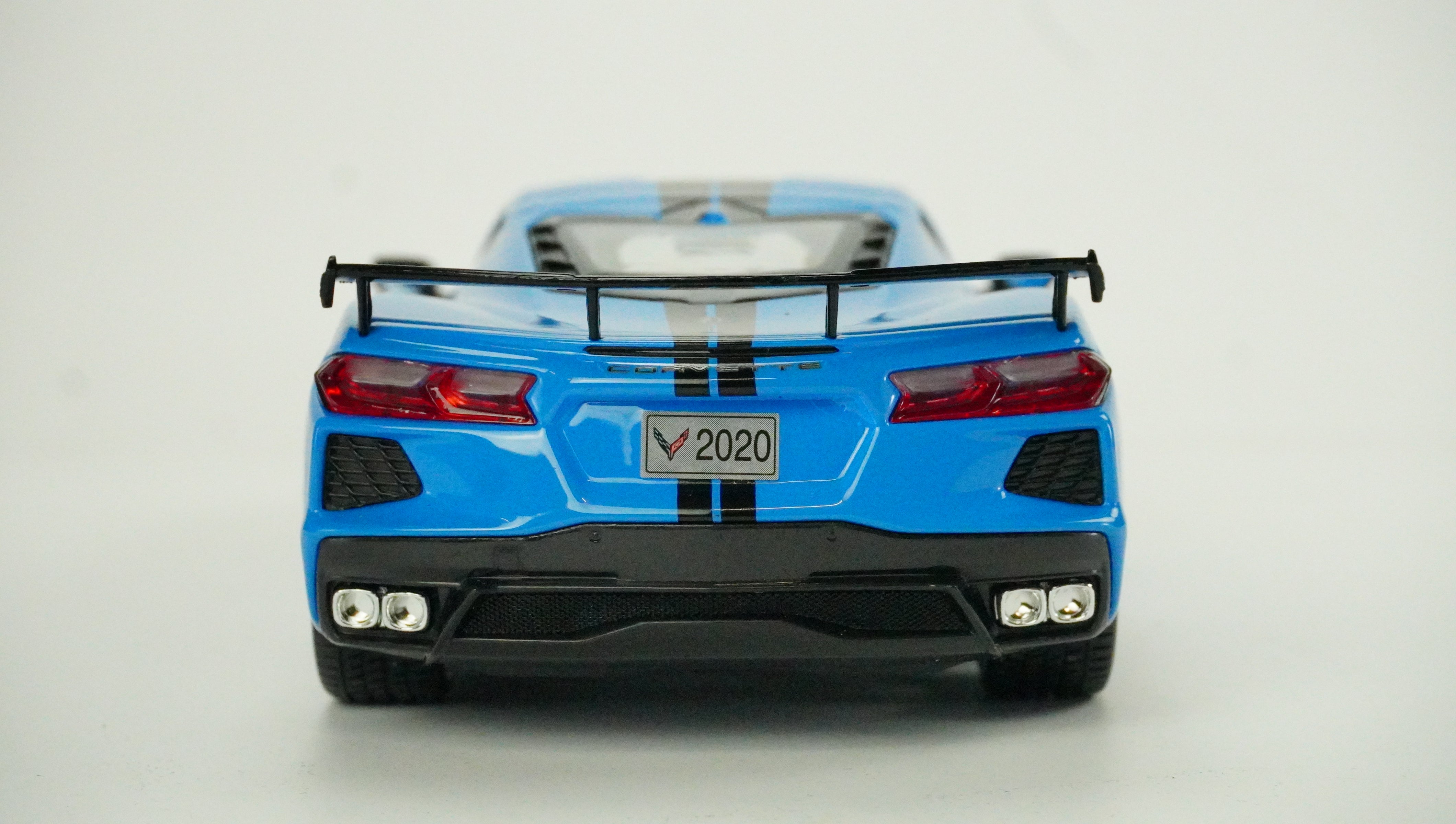 Chevrolet Corvette Stingray Coupé 1:18
