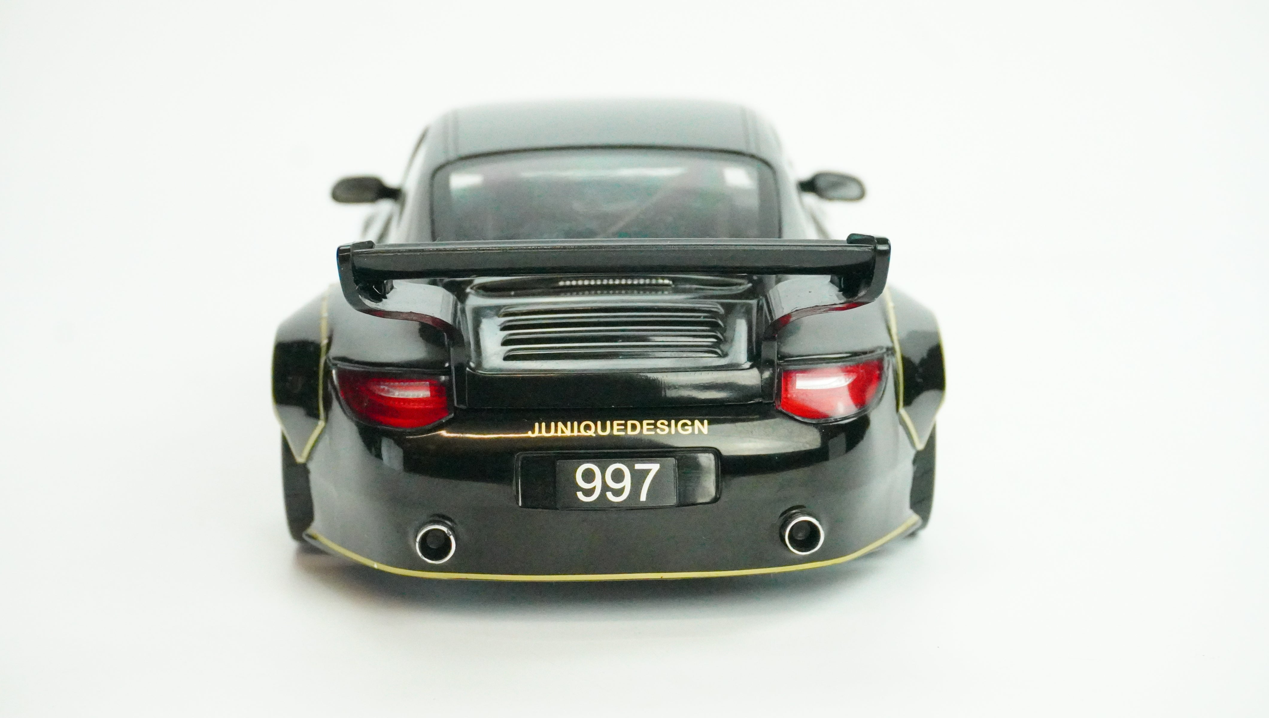 Porsche 911 (997) RWB JPS (ohne Box) 1:18