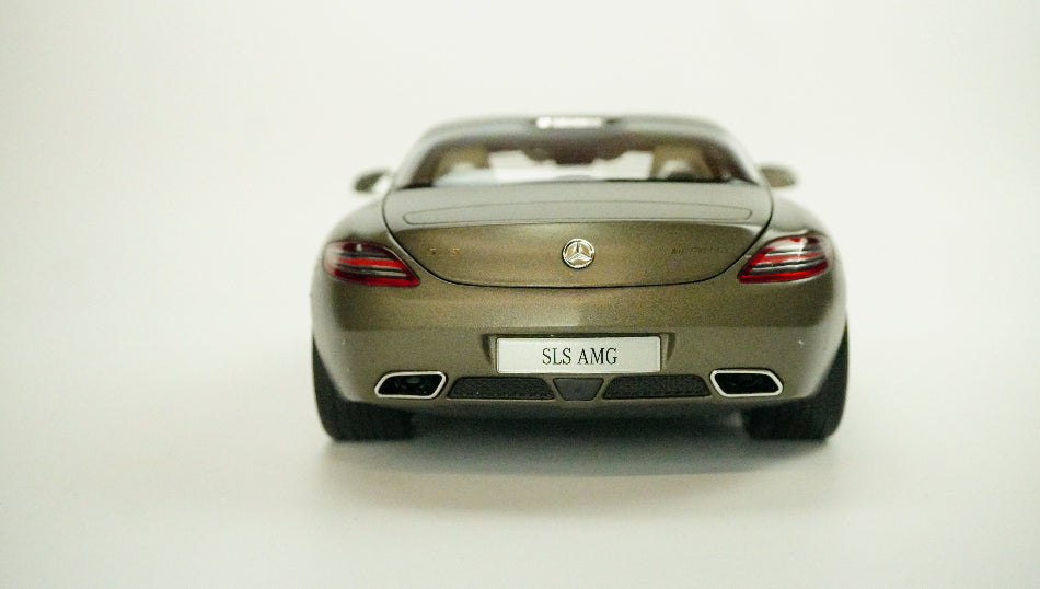 Shopping Kaufen 1:18 AMG SLS