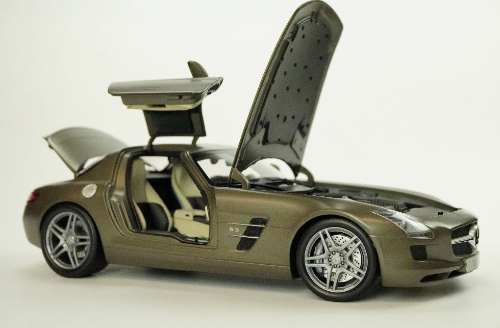 Sammler Car 1:18 Viral Flyp