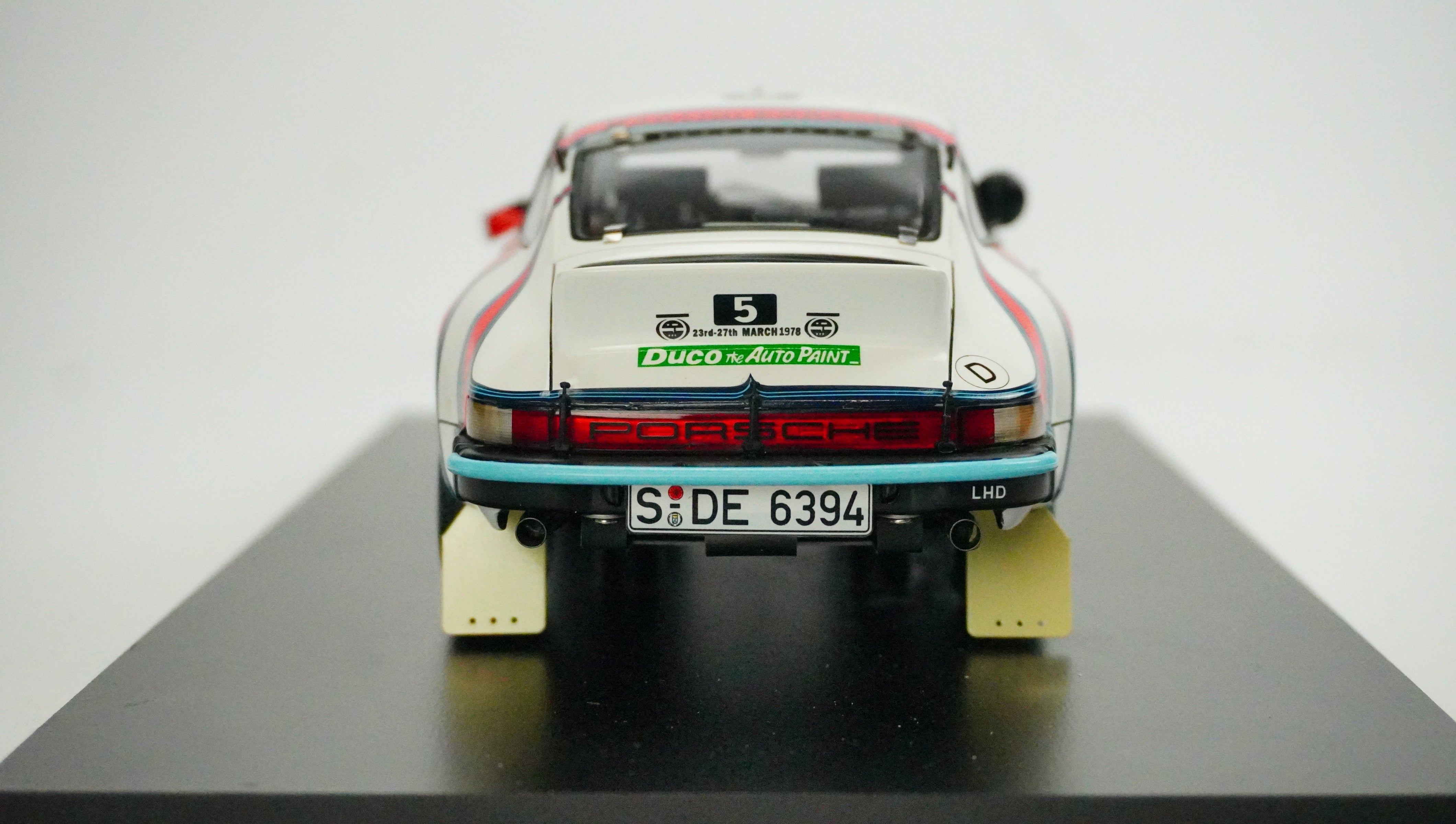 Porsche 911 SC 3.0 Martini Rally No.5 (without box) 1978 1:18