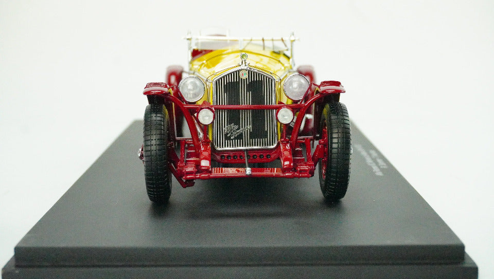 Alfa Romeo 8C 2300MM Racing Nr.11 1933 1:18