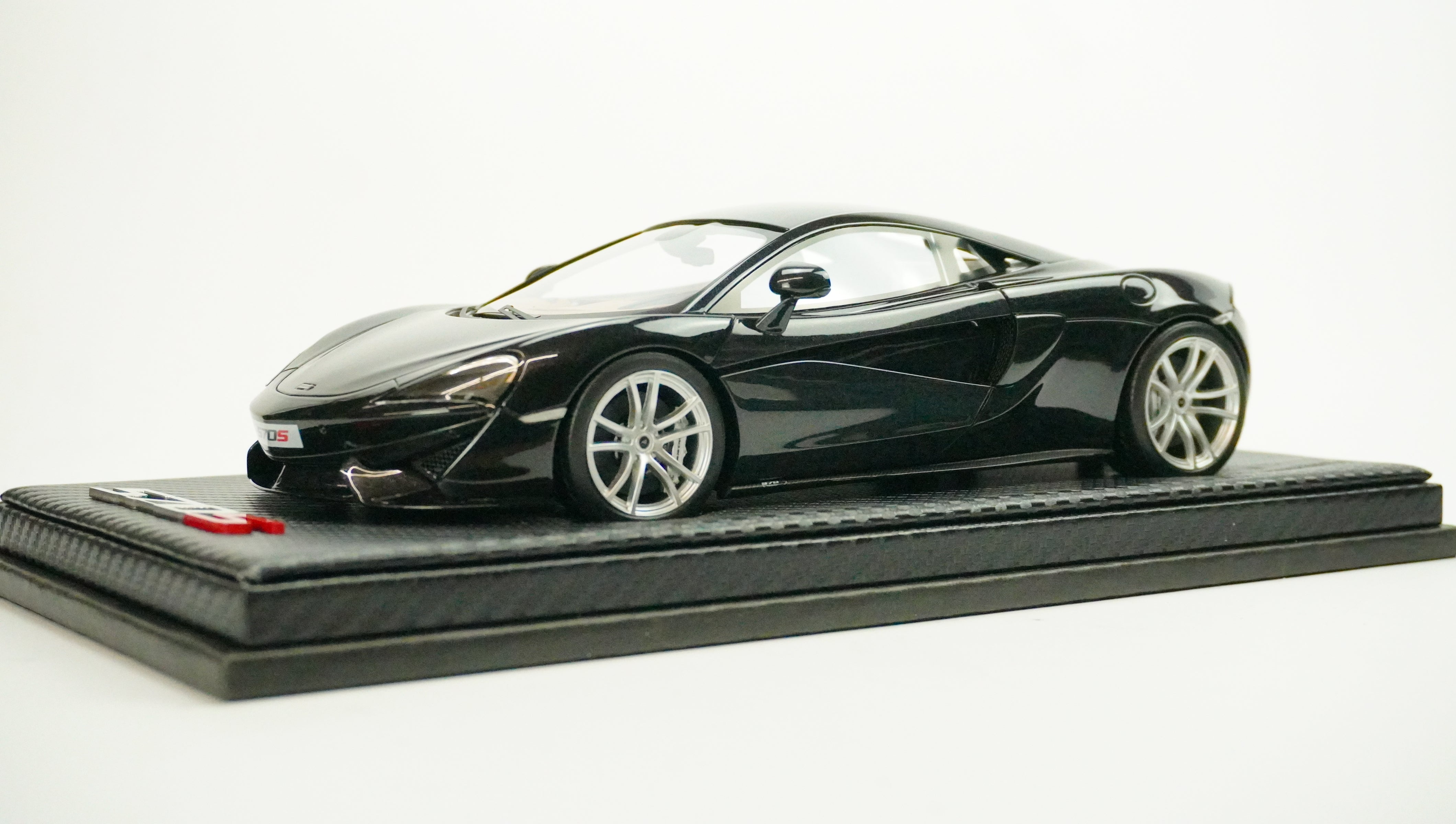 McLaren 570S Coupé Limited (No Box) 2015 1:18