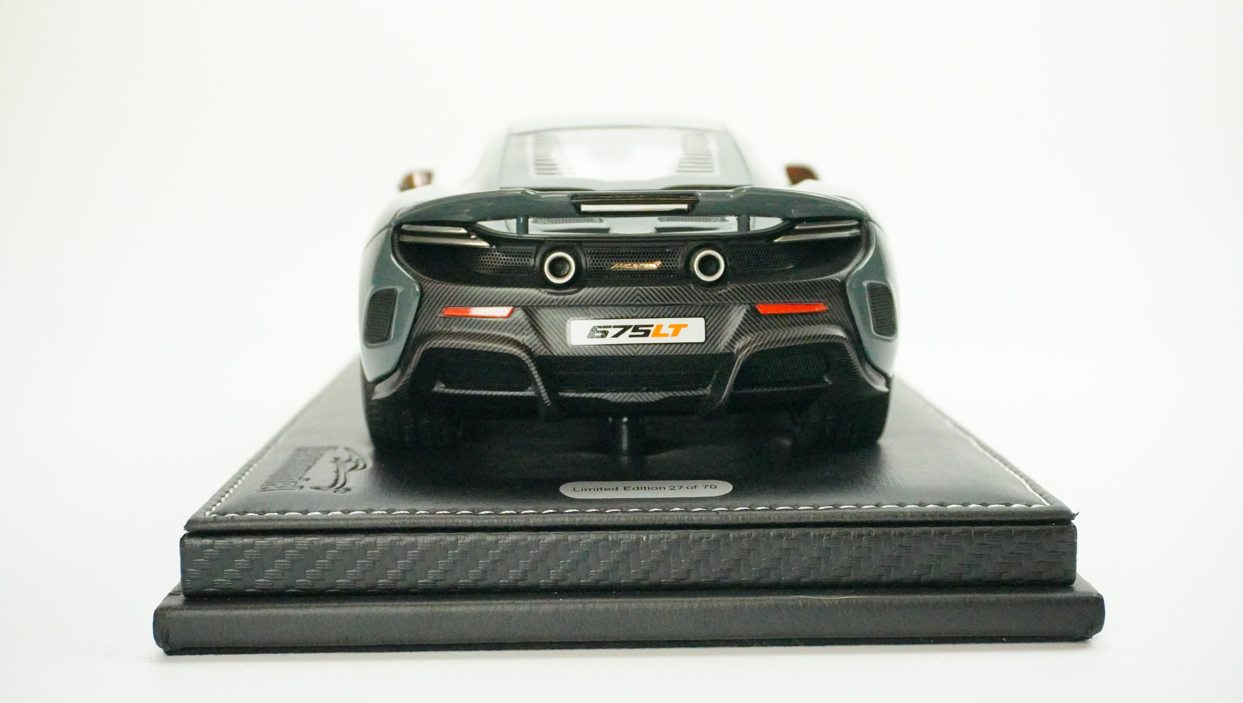 McLaren 675LT Limited (incl. Showcase) 2016 1:18
