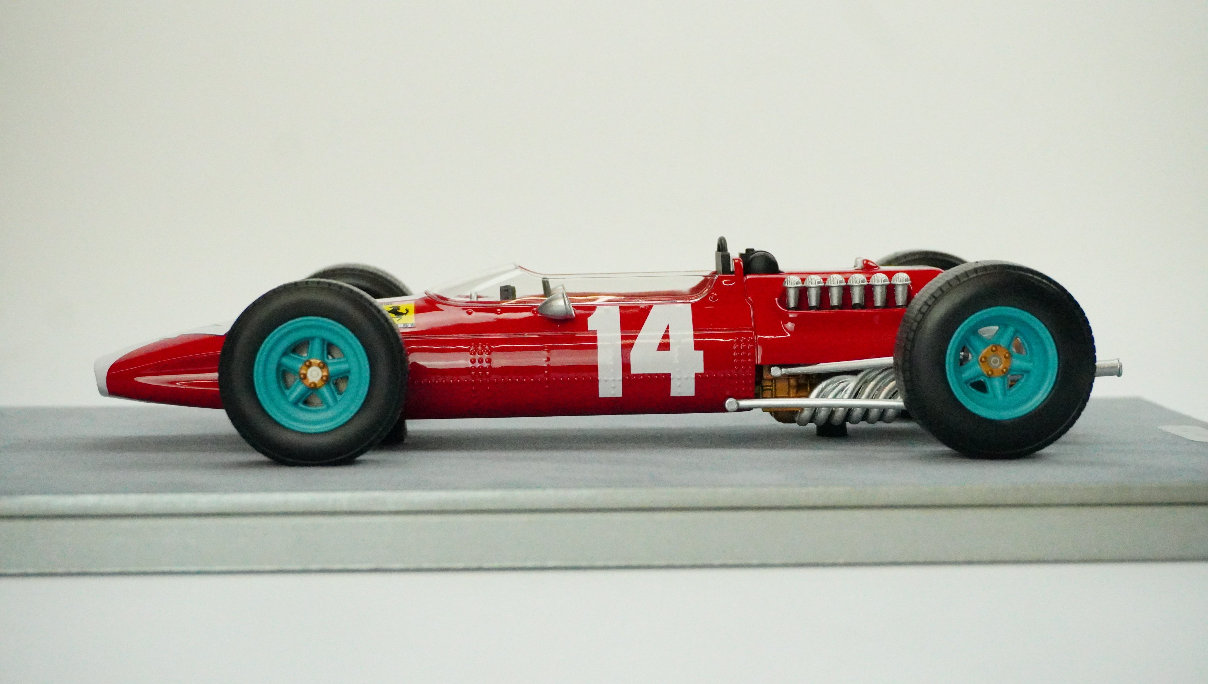 Ferrari 512 F1 Racing No. 14 Limited (without box) 1965 1:18