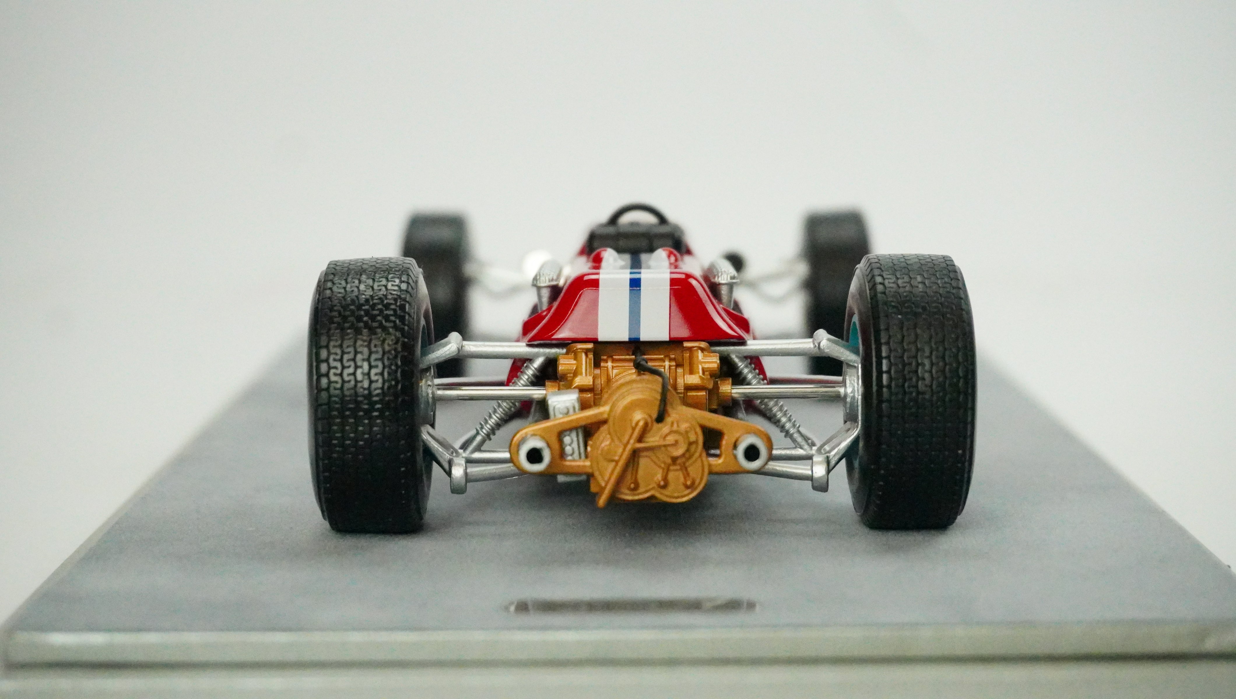 Ferrari 512 F1 Racing No. 14 Limited (without box) 1965 1:18