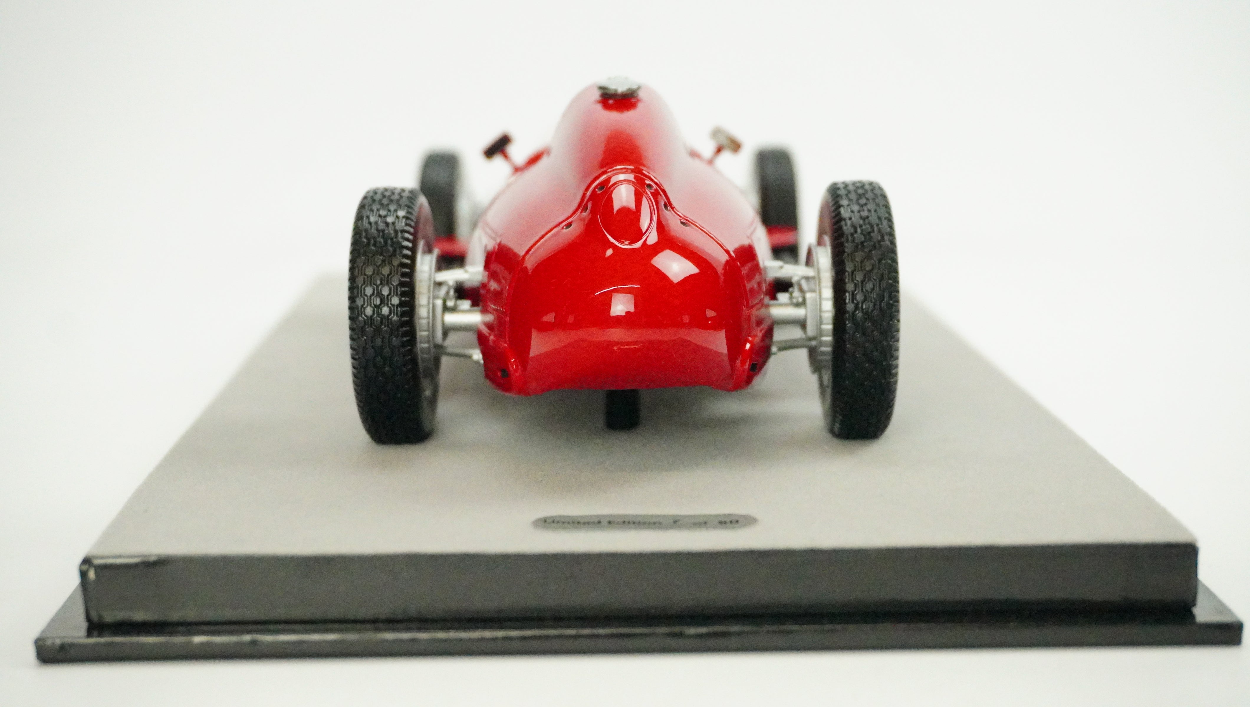 Ferrari 801 F1 Press Version Limited (no box) 1957 1:18