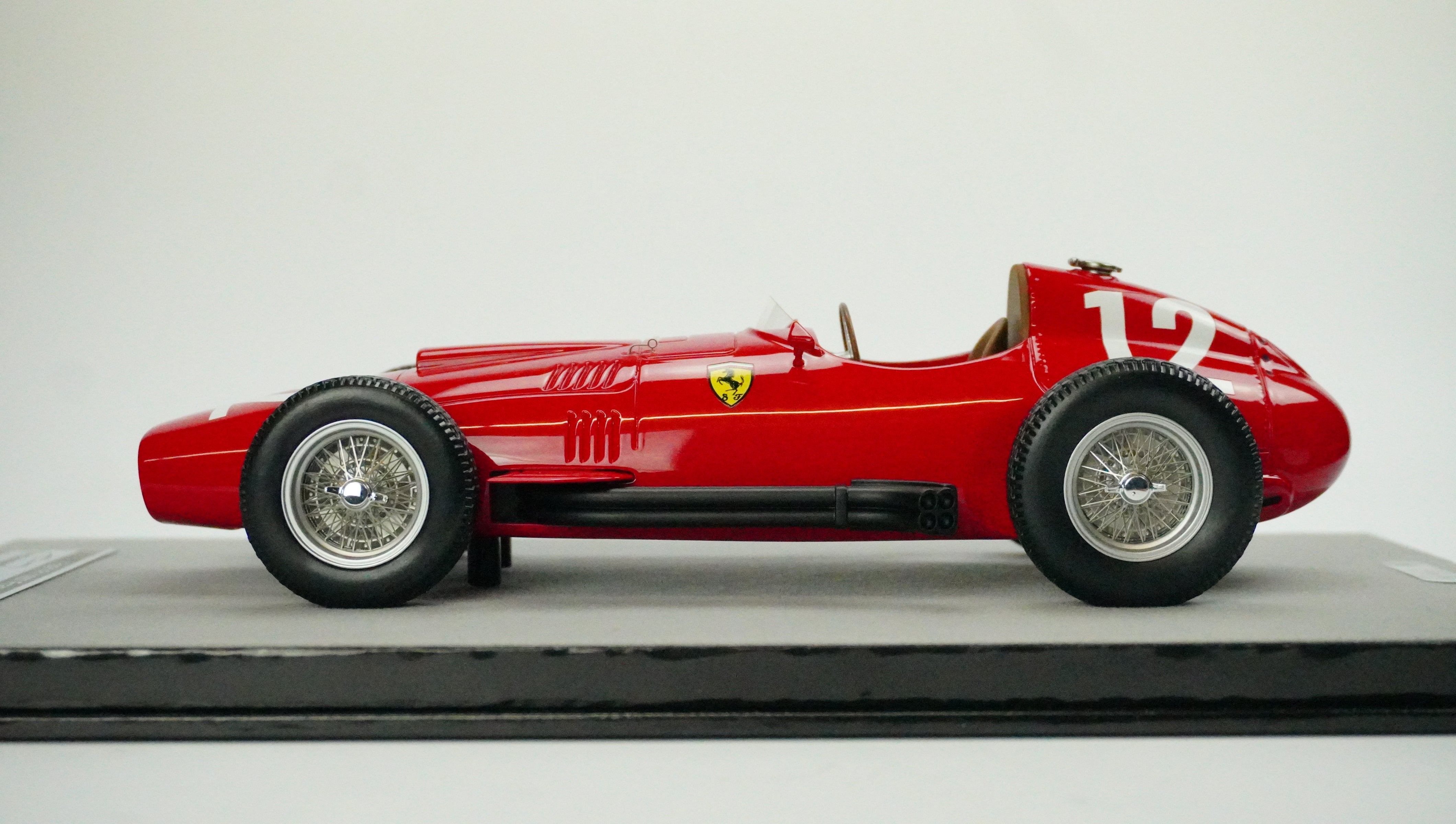 Ferrari 801 F1 Racing No.12 Limited (without box) 1957 1:18