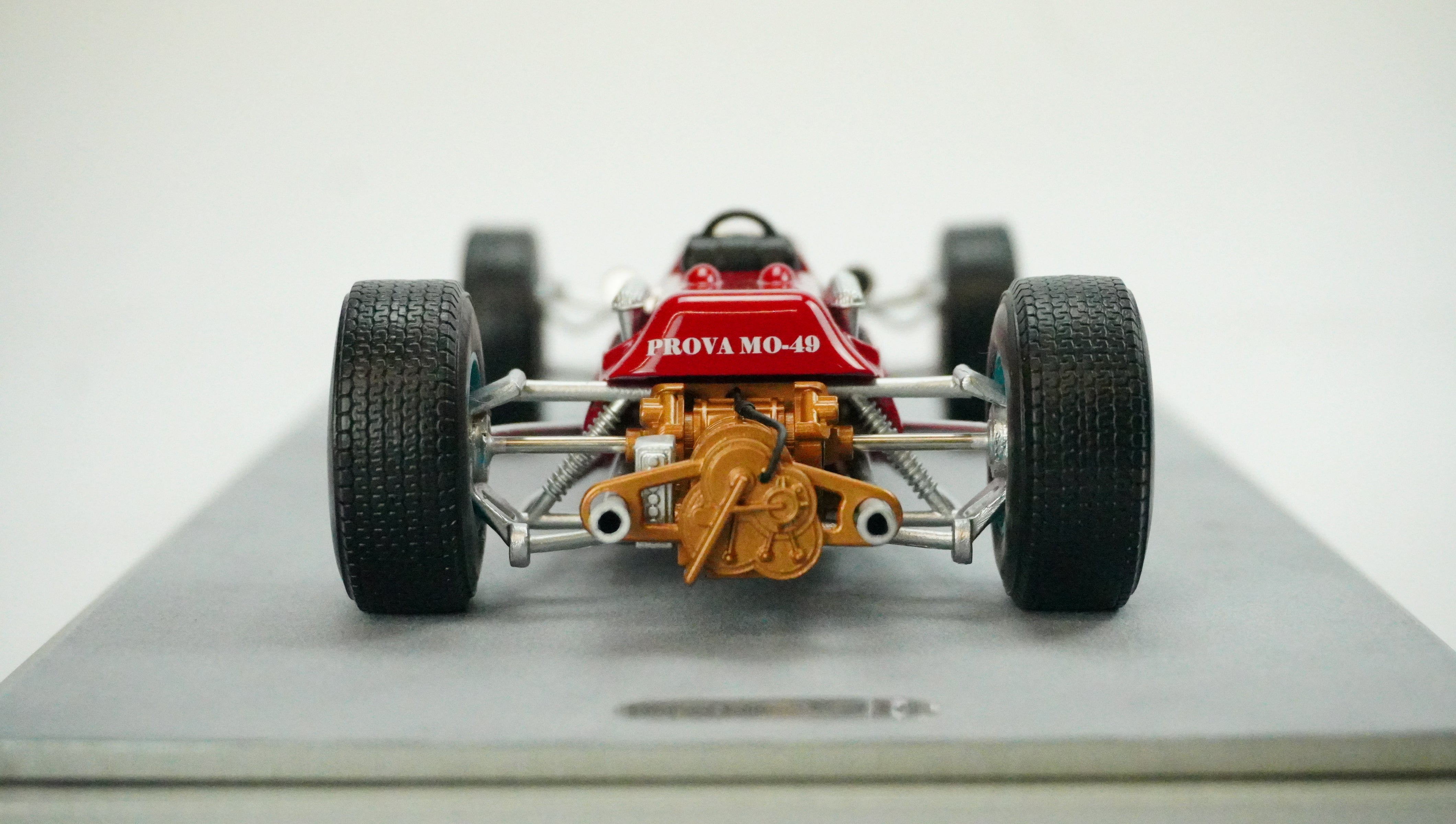 Ferrari 512 F1 Racing No.4 Limited (no box) 1965 1:18