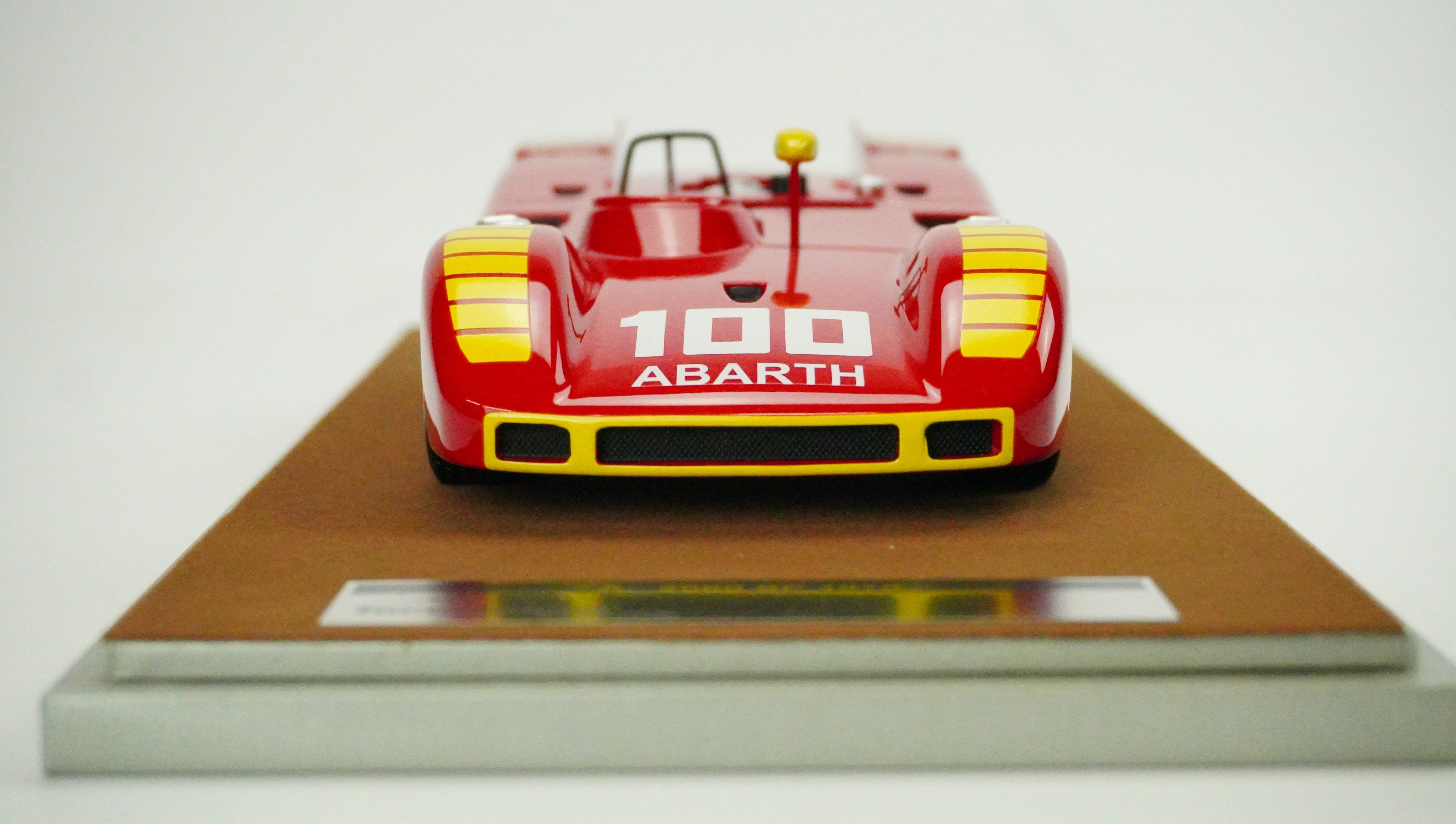 Fiat Abarth 2000SP Racing No.100 Limited (without box) 1979 1:18