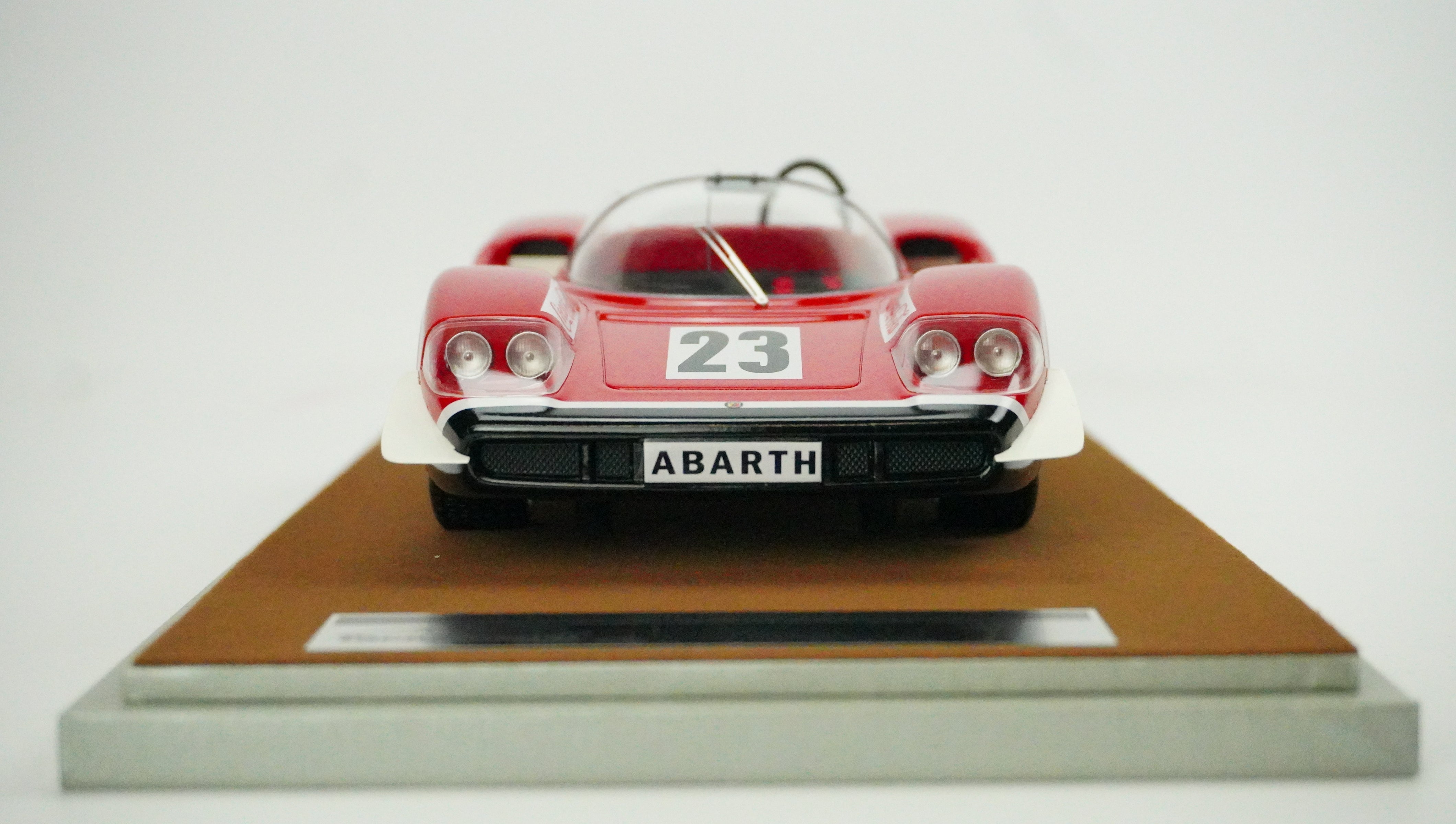 Fiat Abarth 2000S Racing No. 23 Limited (without box) 1:18