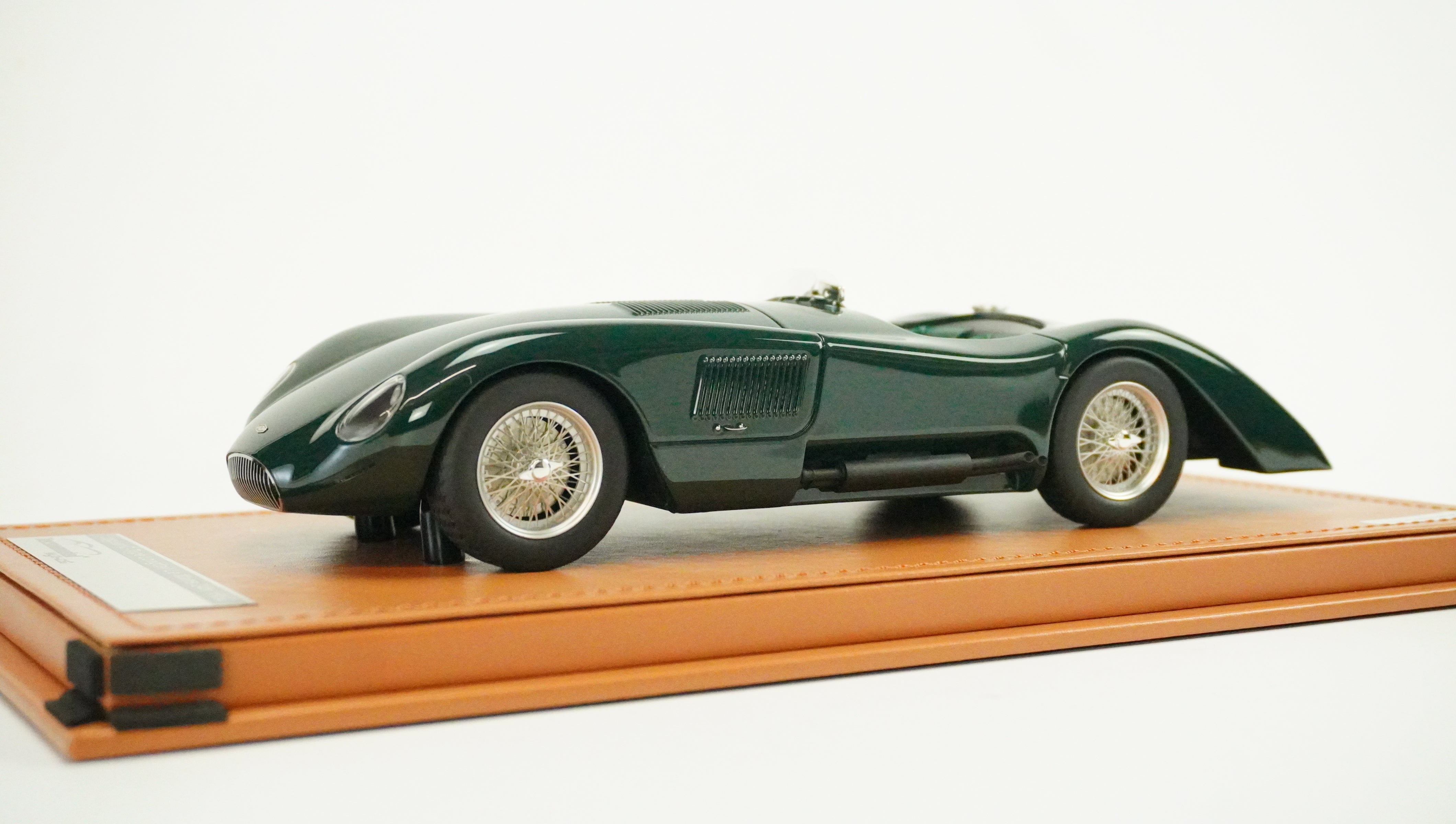 Jaguar C-Type Longtail Limited (incl. Showcase) 1952 1:18