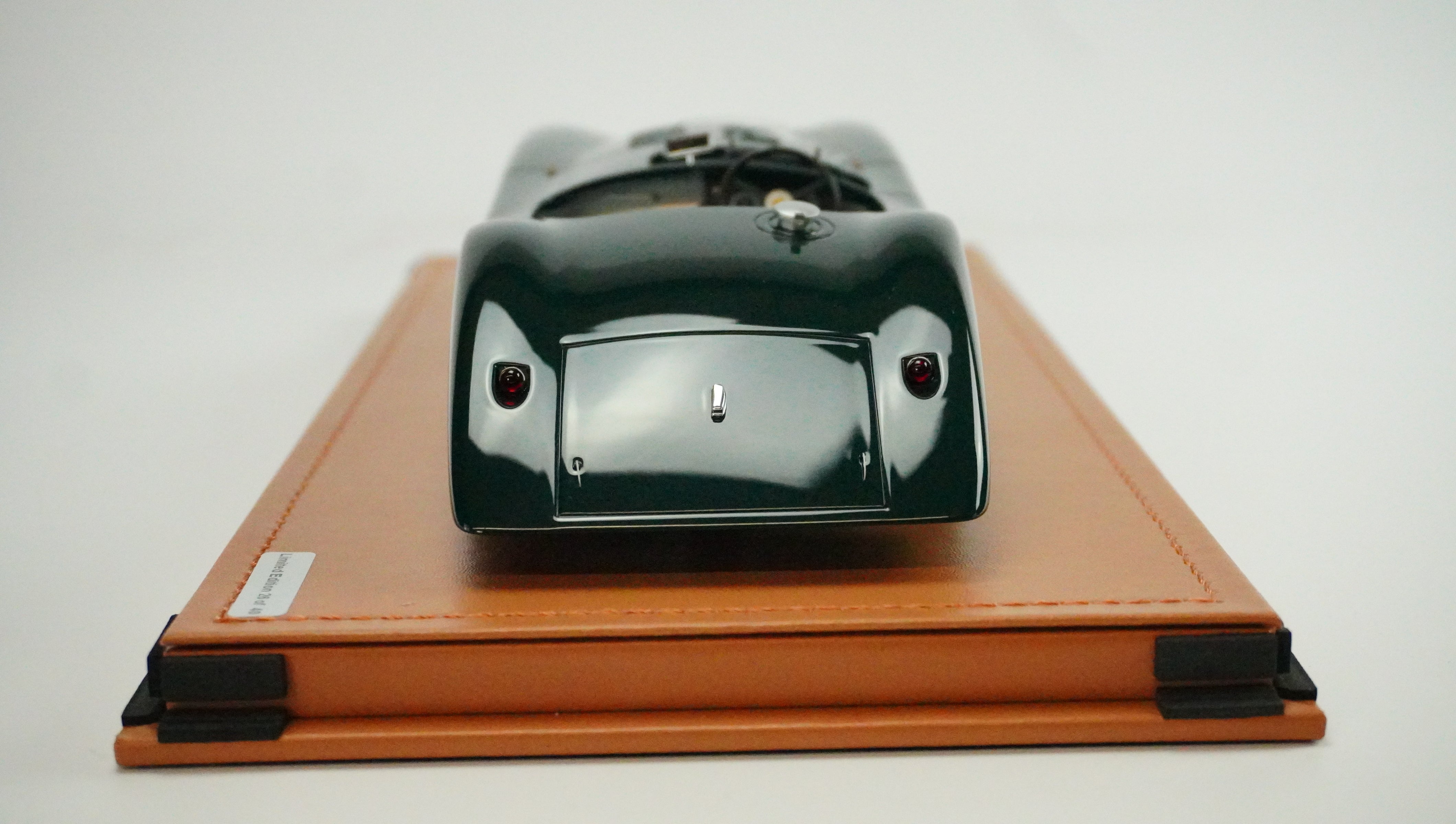 Jaguar C-Type Longtail Limited (incl. Showcase) 1952 1:18