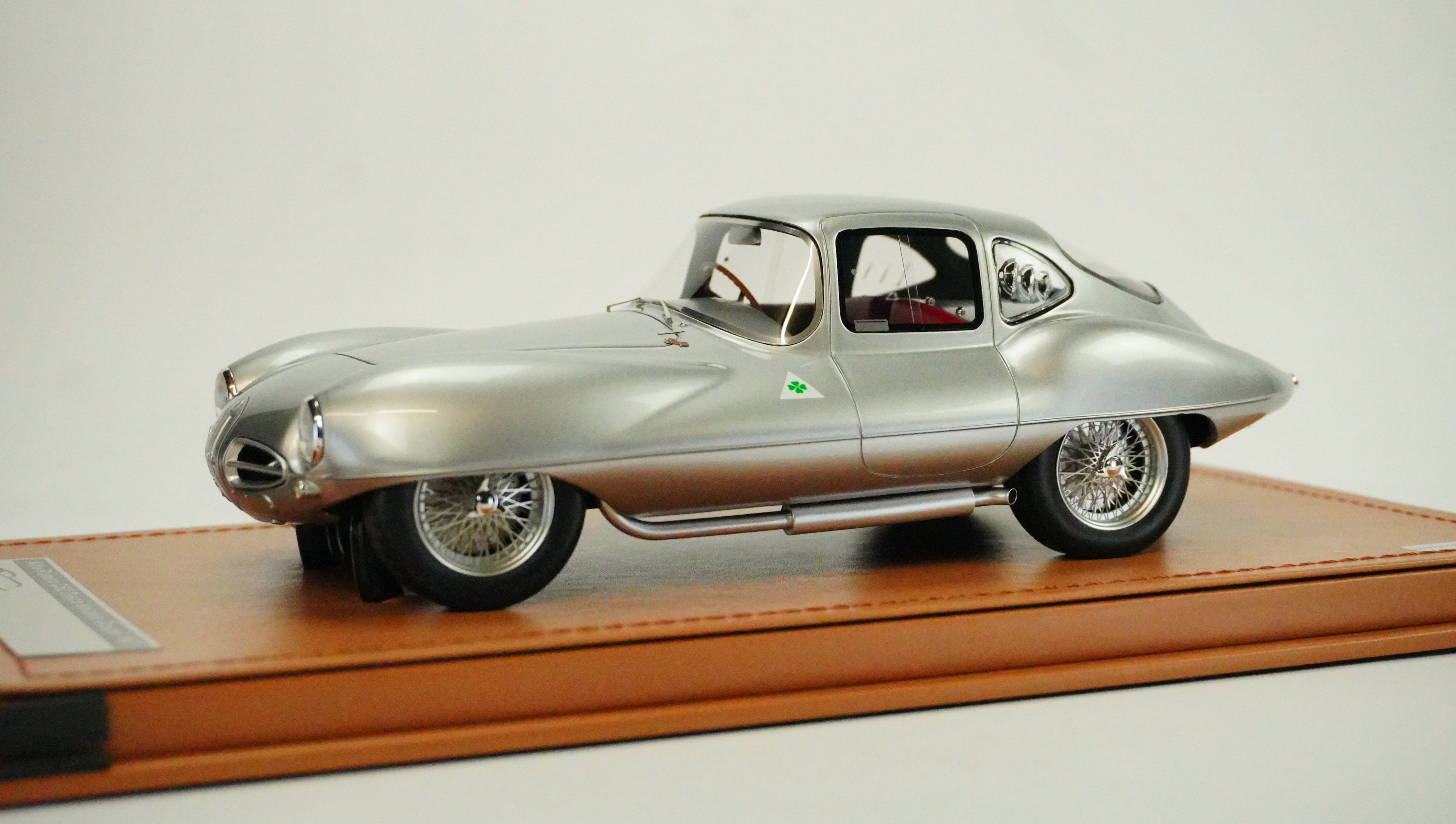 Alfa Romeo C52 Disco Volante Limited (incl. Showcase) 1953 1:18