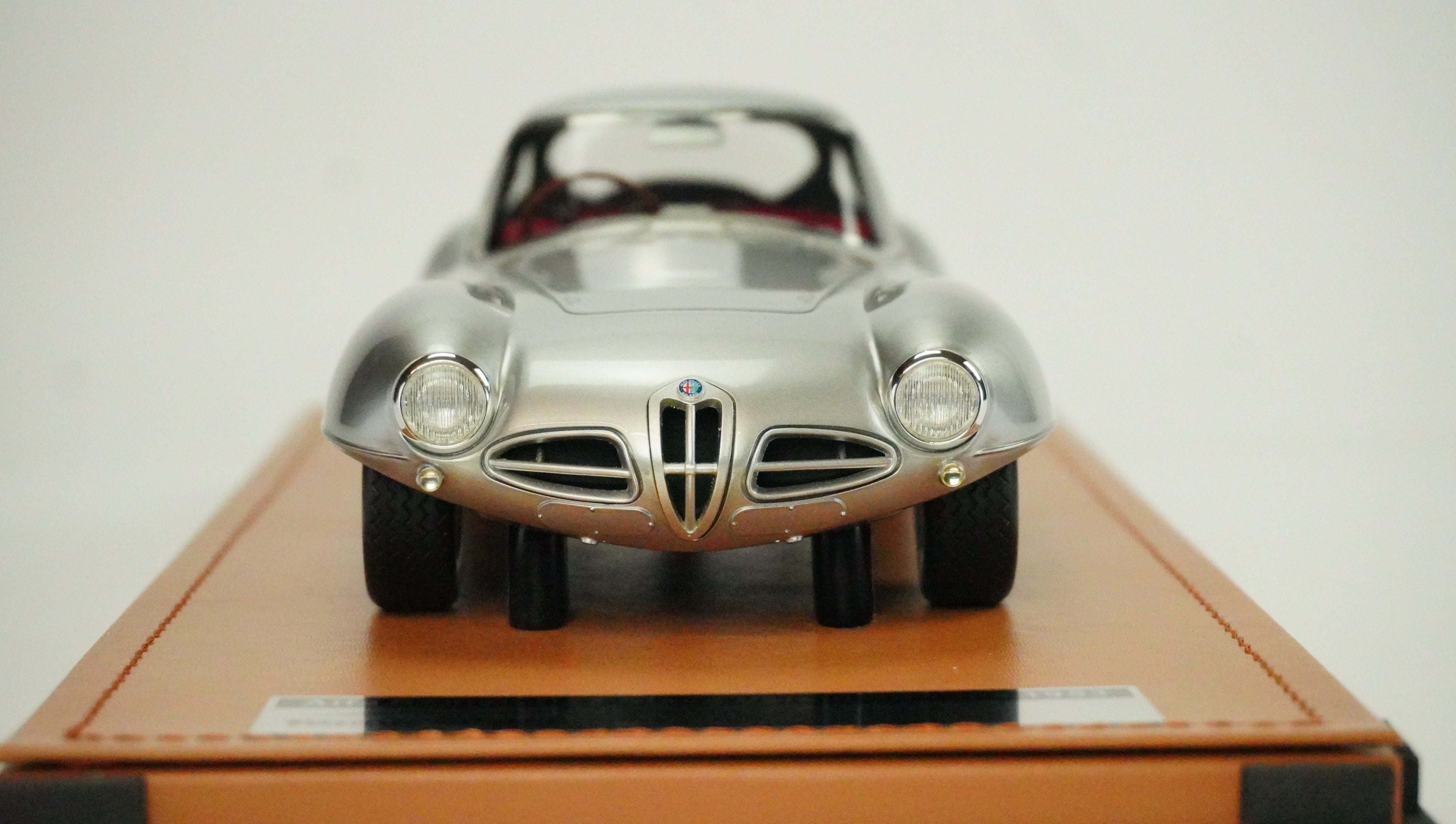Alfa Romeo C52 Disco Volante Limited (incl. Showcase) 1953 1:18