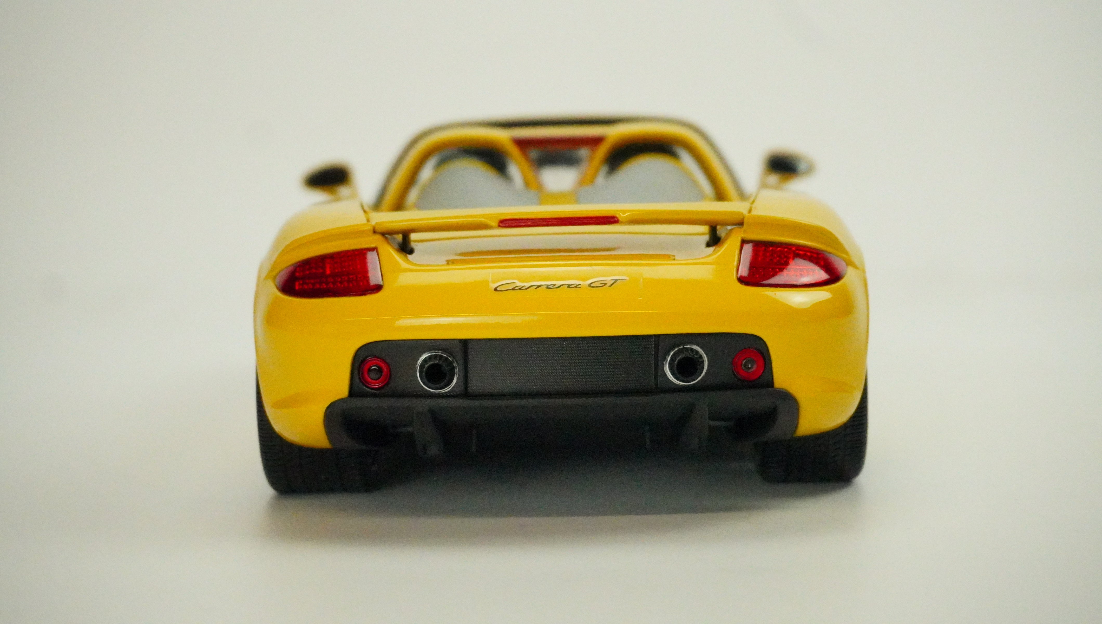 Porsche Carrera GT Rarität 2004 1:18