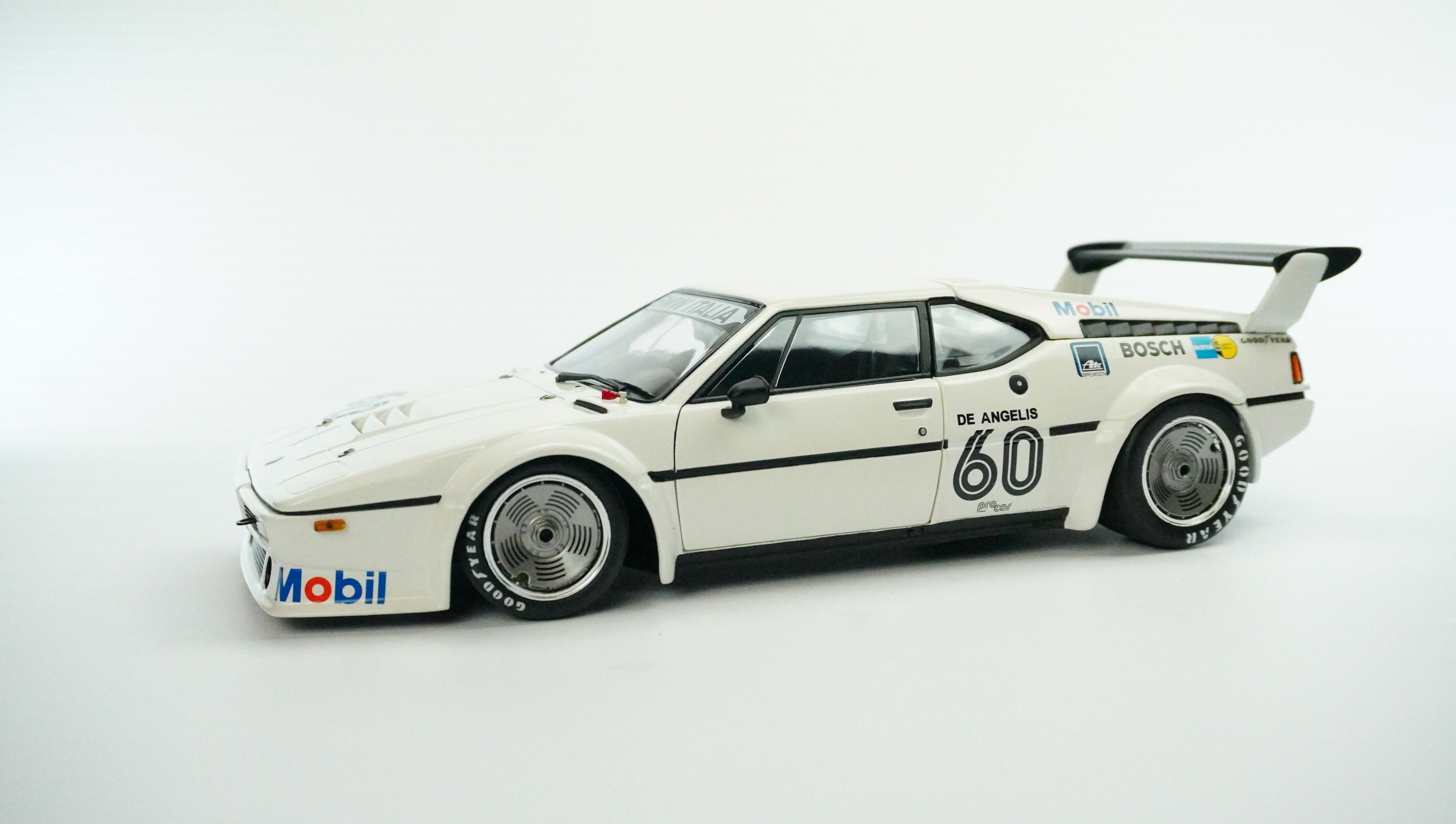 BMW M1 Rally Nr.60 Limited 1979 1:18