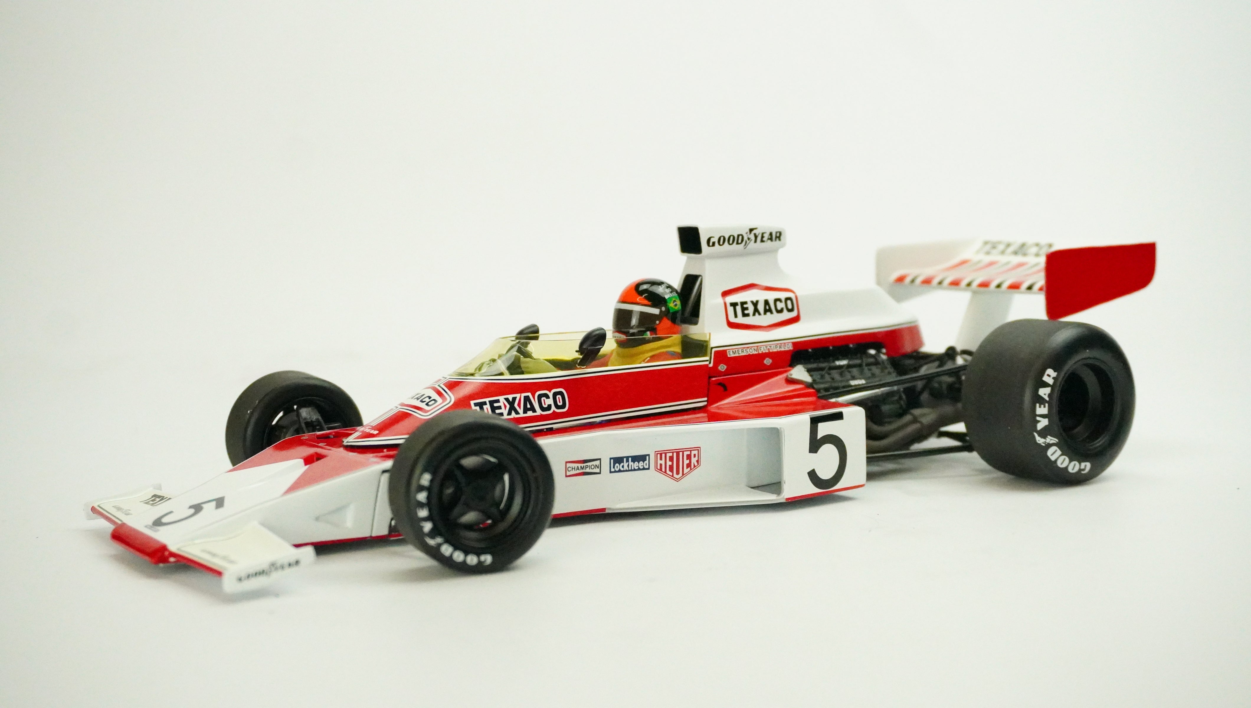McLaren M23 Ford Emerson Fittipaldi (mit Fahrer) 1974 1:18