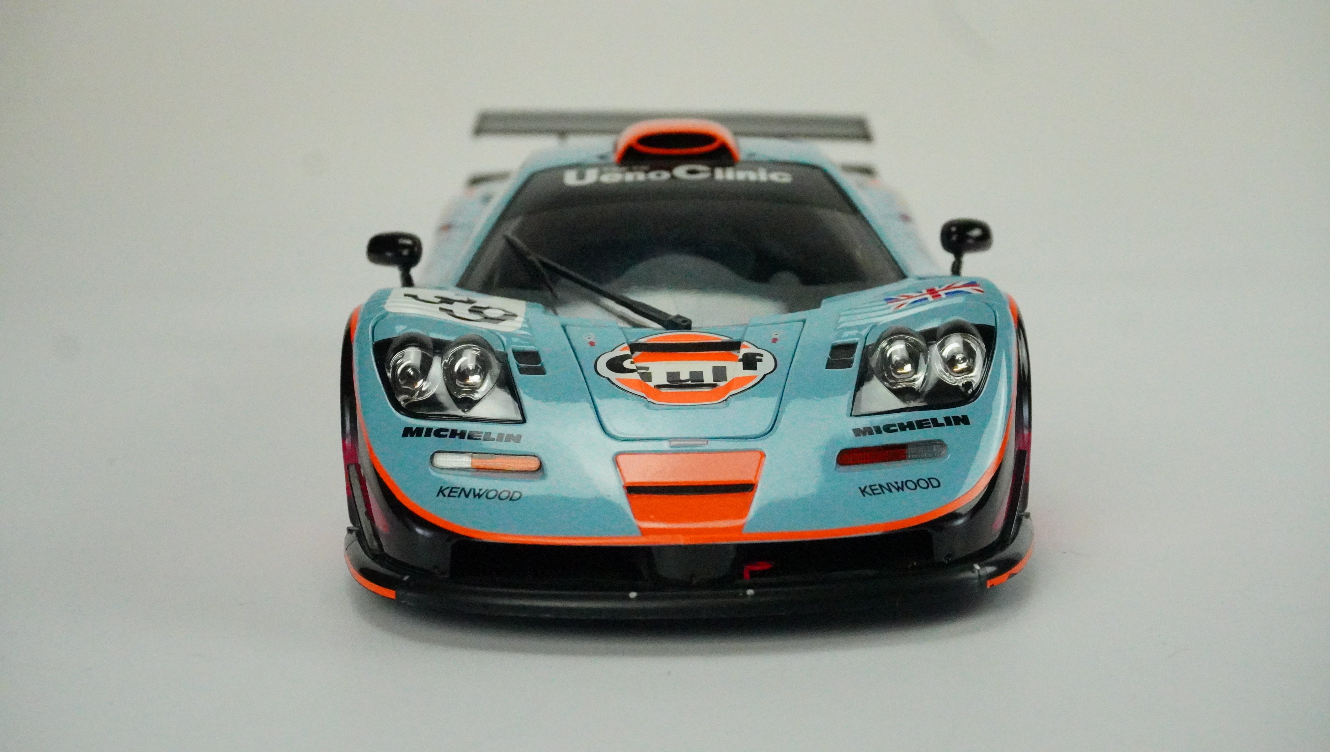 McLaren F1 GTR Gulf Racing Nr.39 (ohne Box) 1997 1:18
