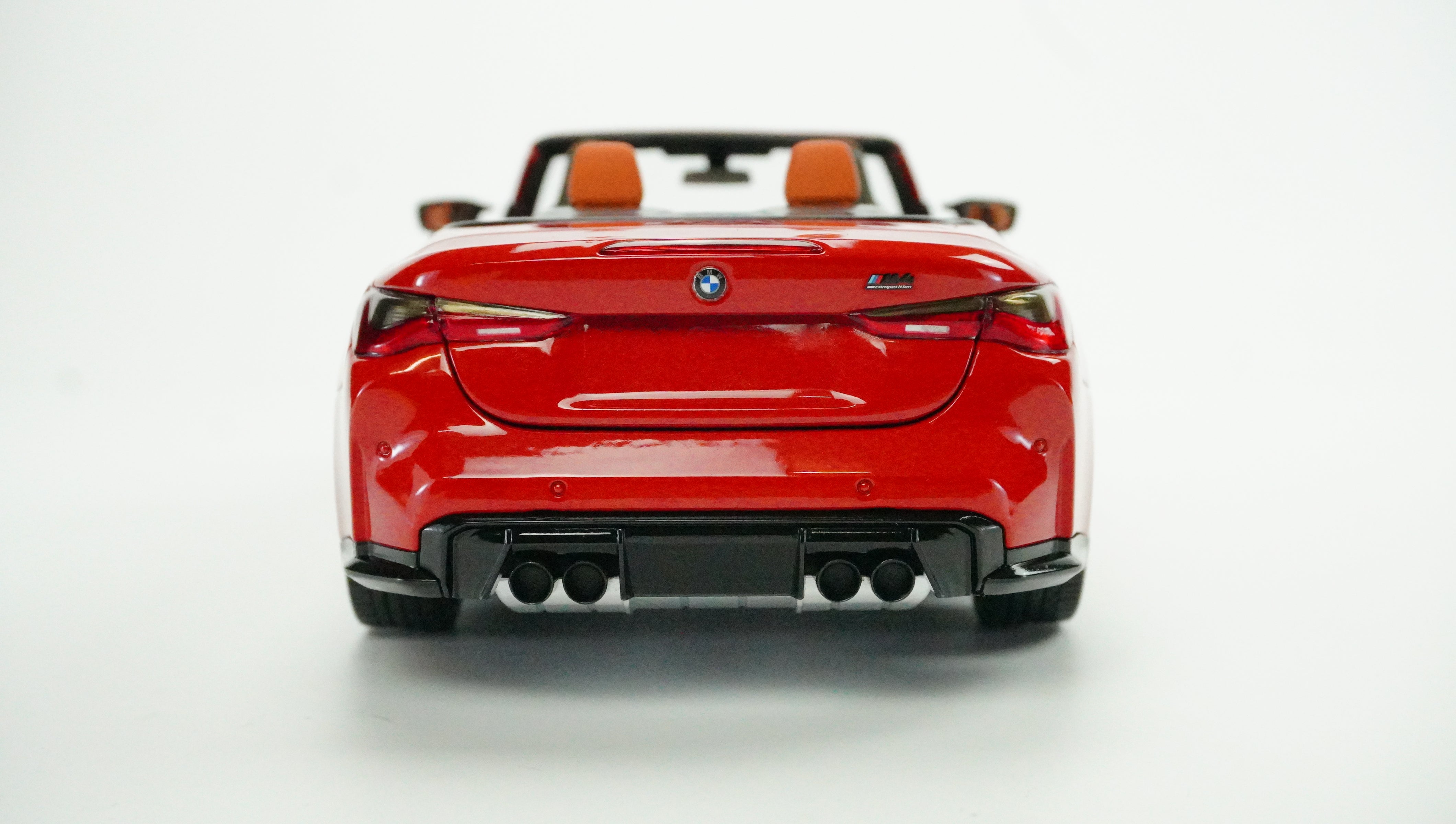 BMW M4 (G83) Cabrio 2021 1:18