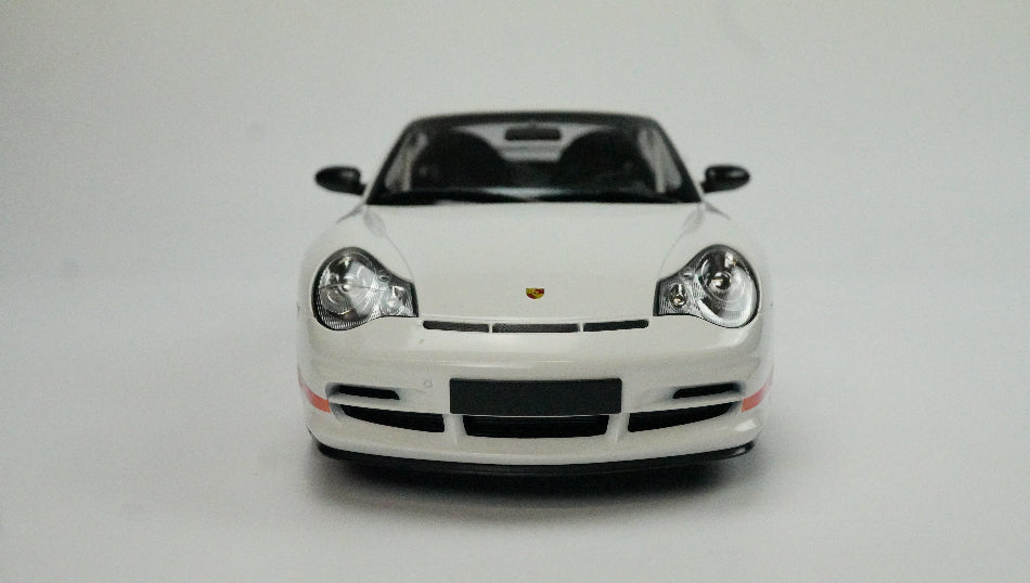 Porsche Minichamps weiss rot 1:18