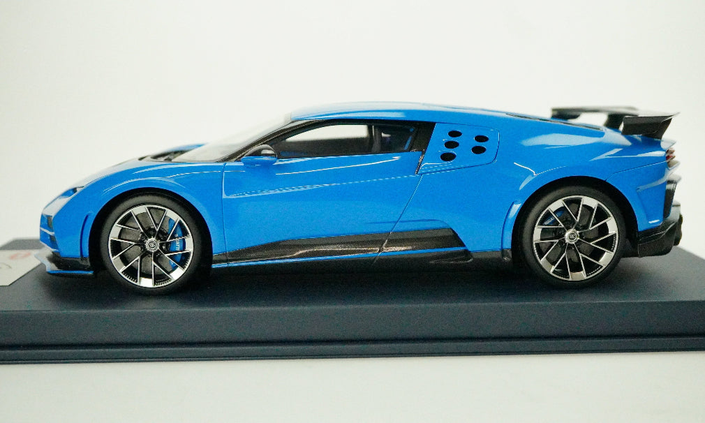 Bugatti Centodieci 2023 1:18 Sammler