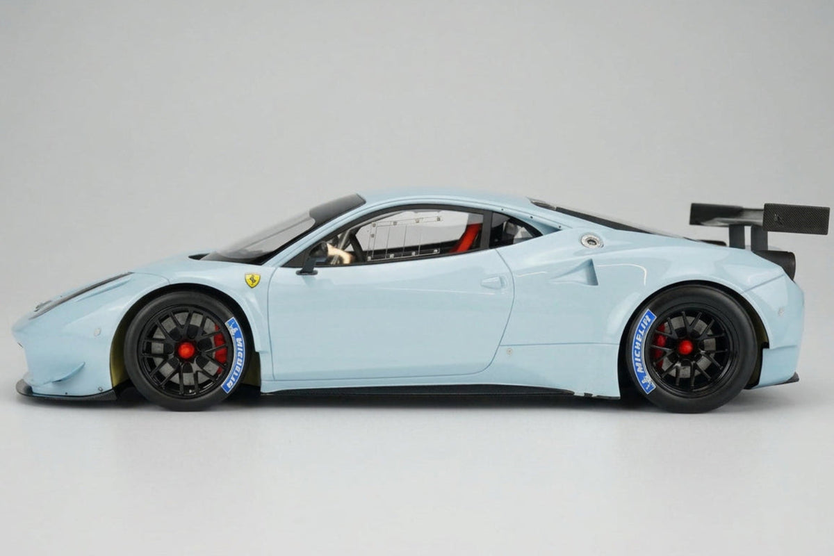 Blau Ferrari Hot Top New 1:18
