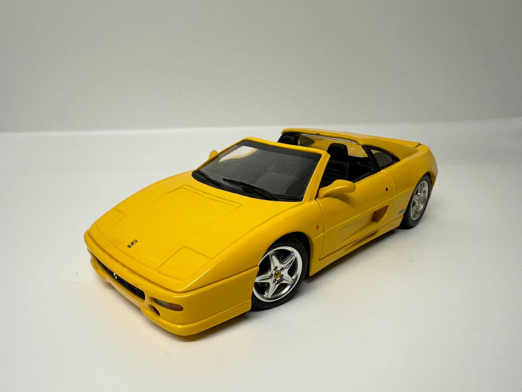 Ferrari F355 Spider 1999 New