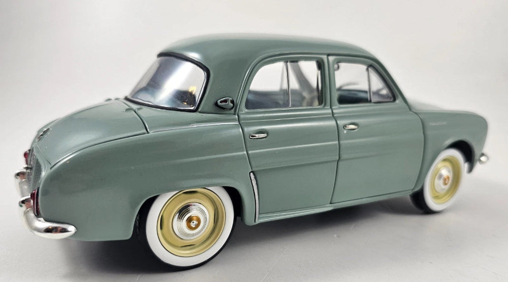 Renault Dauphine 1958 1:18 Online