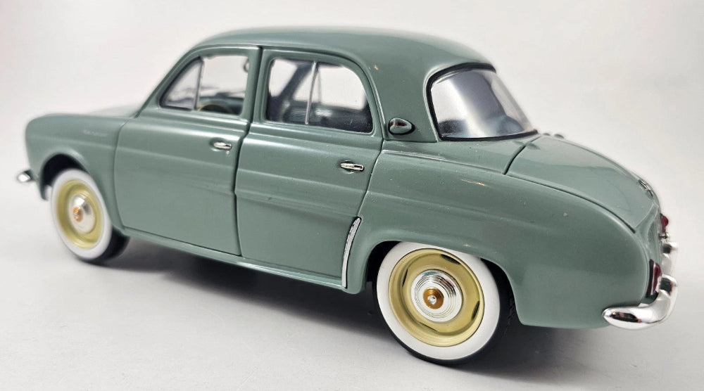 Renault Dauphine 1958 1:18 New
