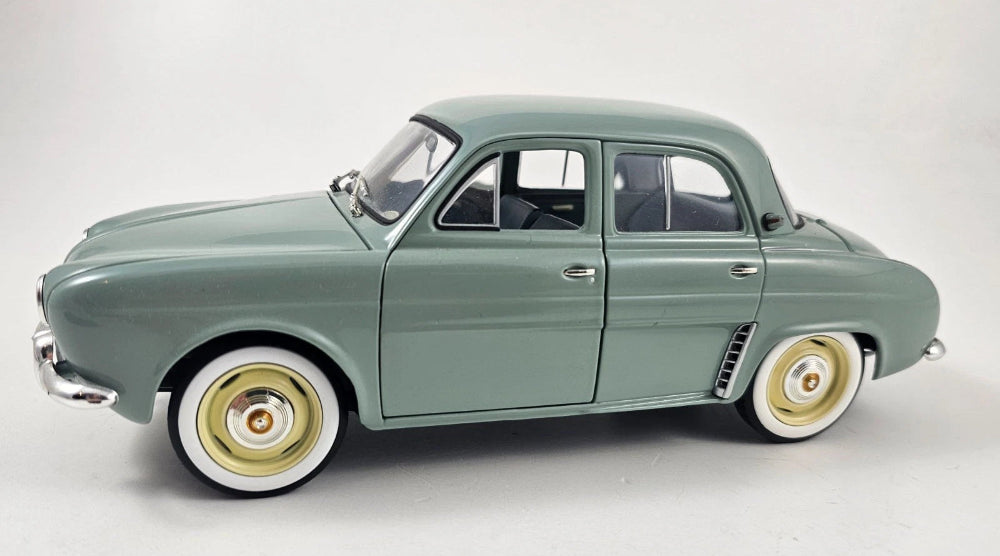 Renault Dauphine 1958 1:18 Sammler