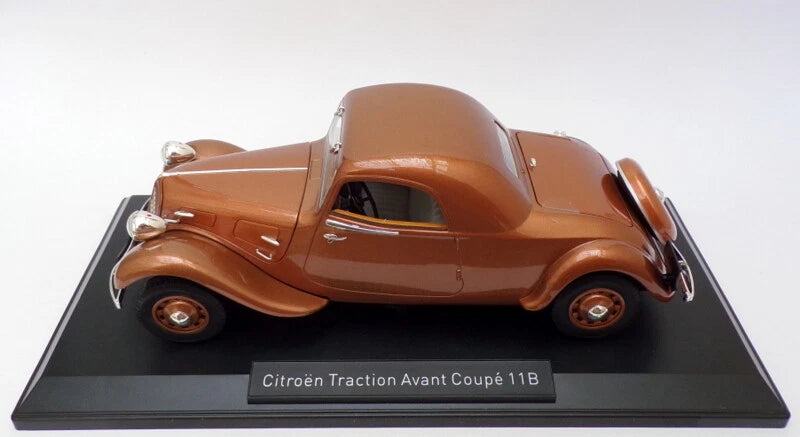 Citroen Traction Avant  1939 1:18