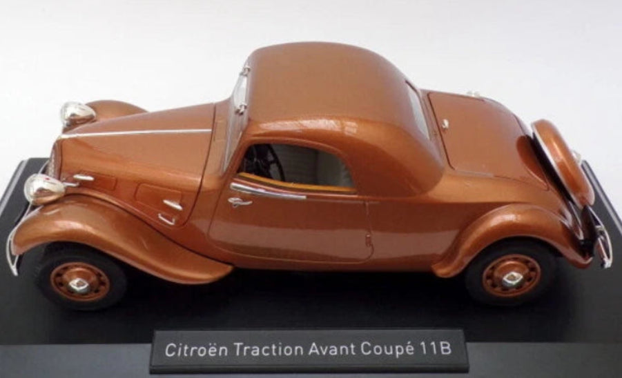 Citroen Traction Avant  1939 1:18