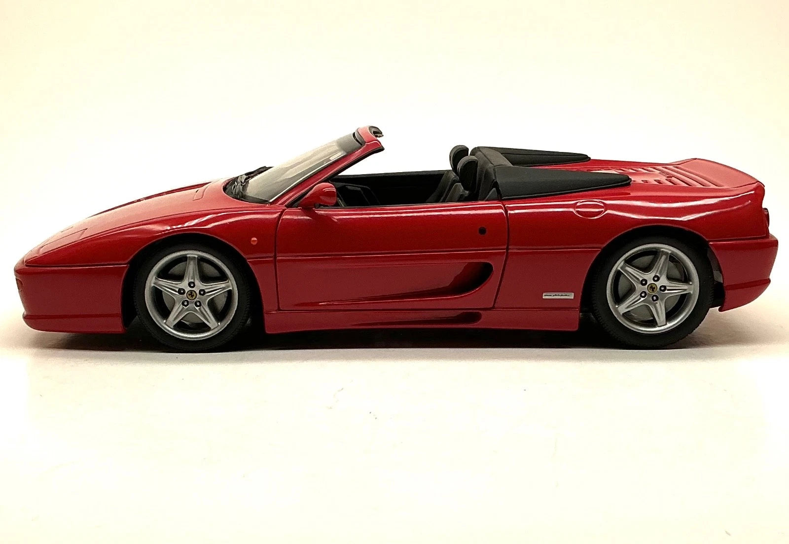 Ferrari 355 Spider 1994 Rot