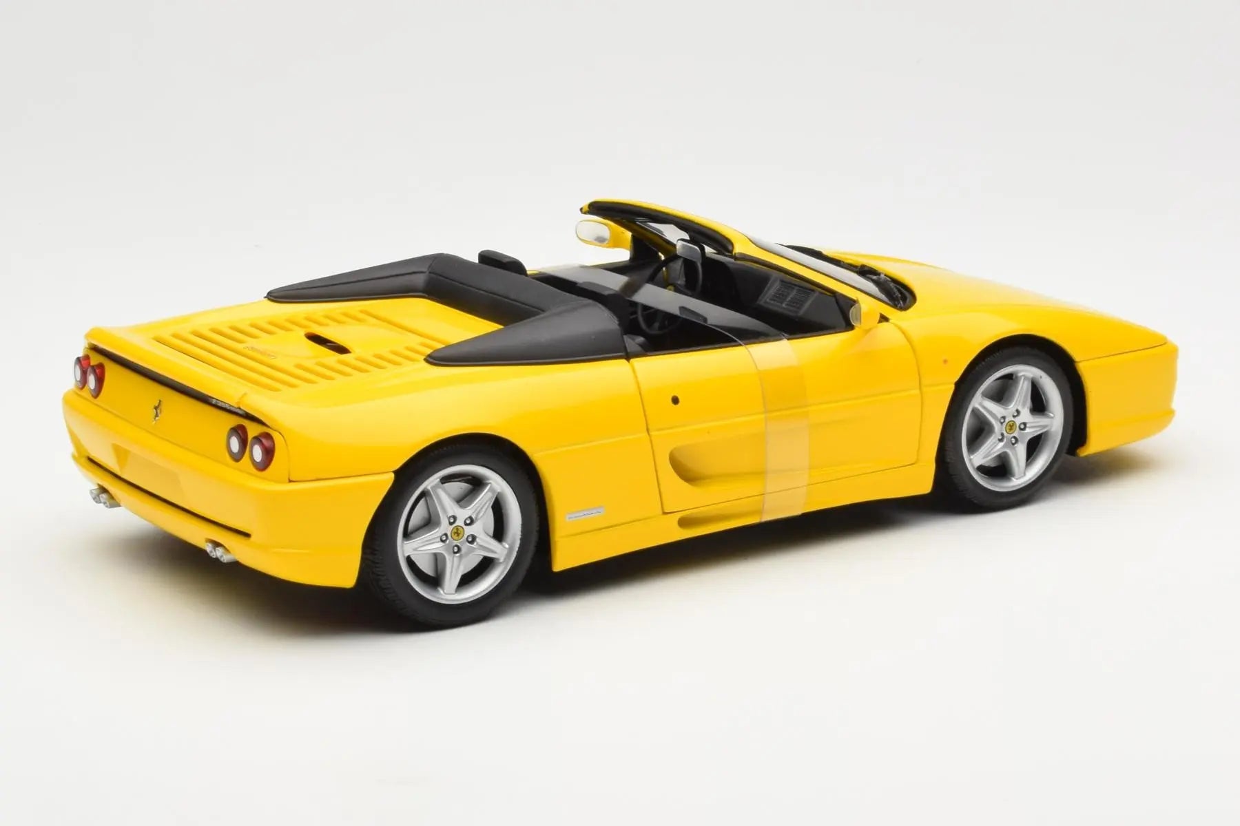 Ferrari 355 Spider Sammler 1:18