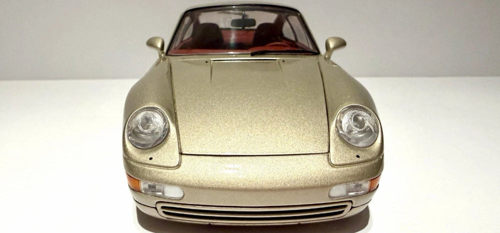 Porsche 911 (993) Coupe 1:18