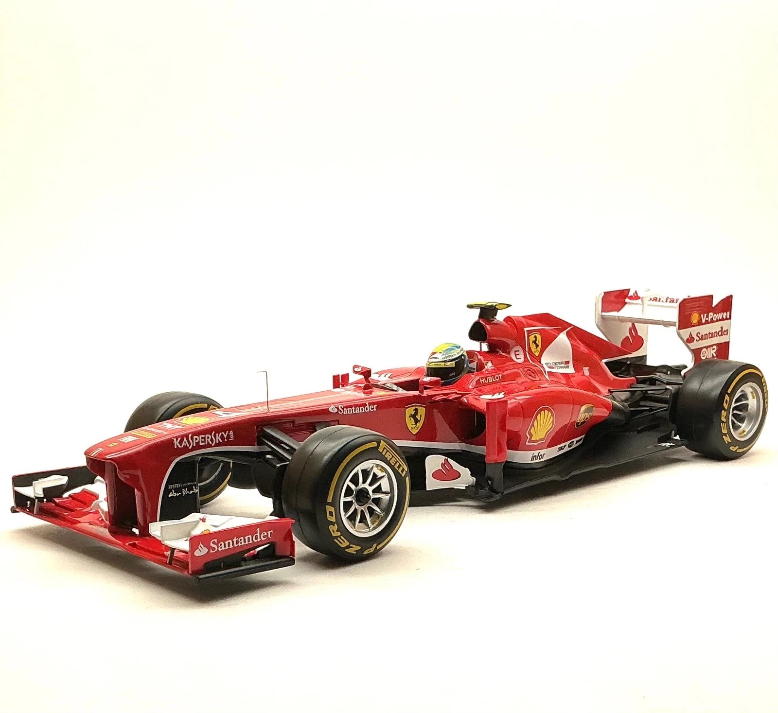 Ferrari F1 138 Reacing Nr.4 "F.Massa" 1:18