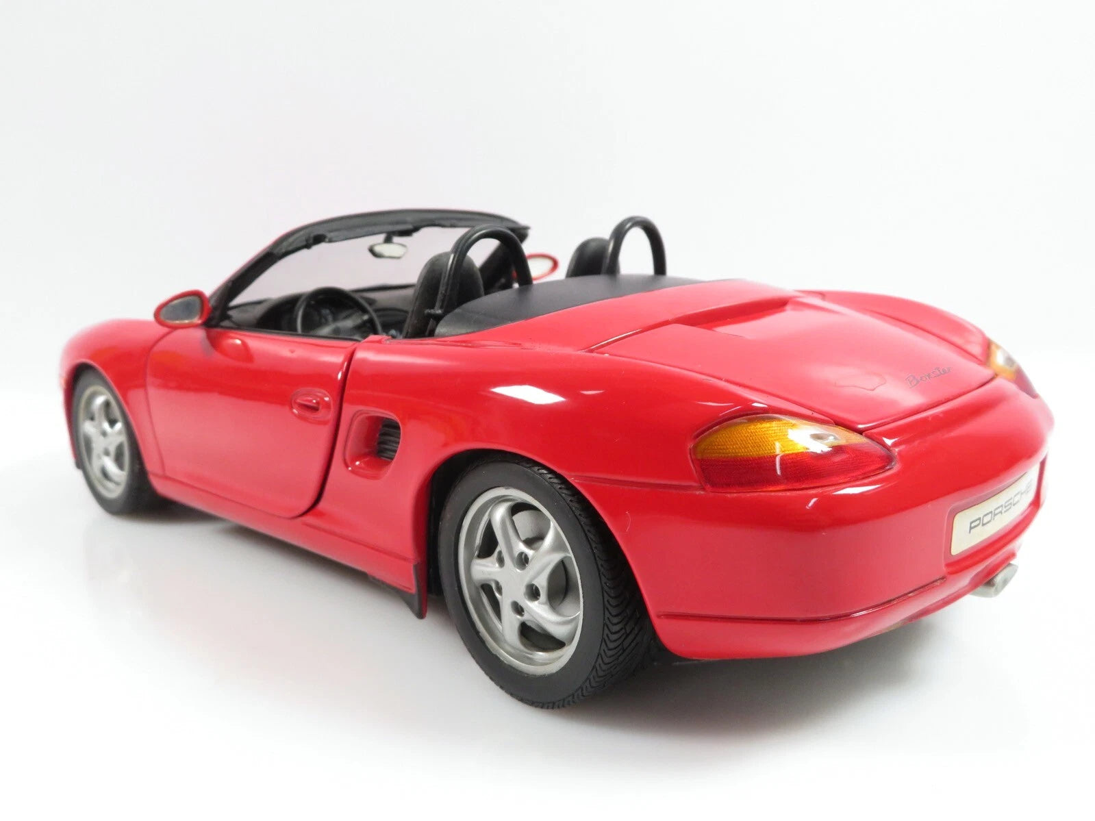 Porsche Boxster Cabriolet 1996 1:18