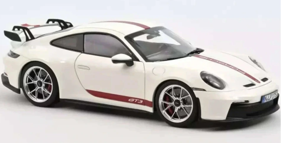 Porsche 911 GT3 2021 1:18