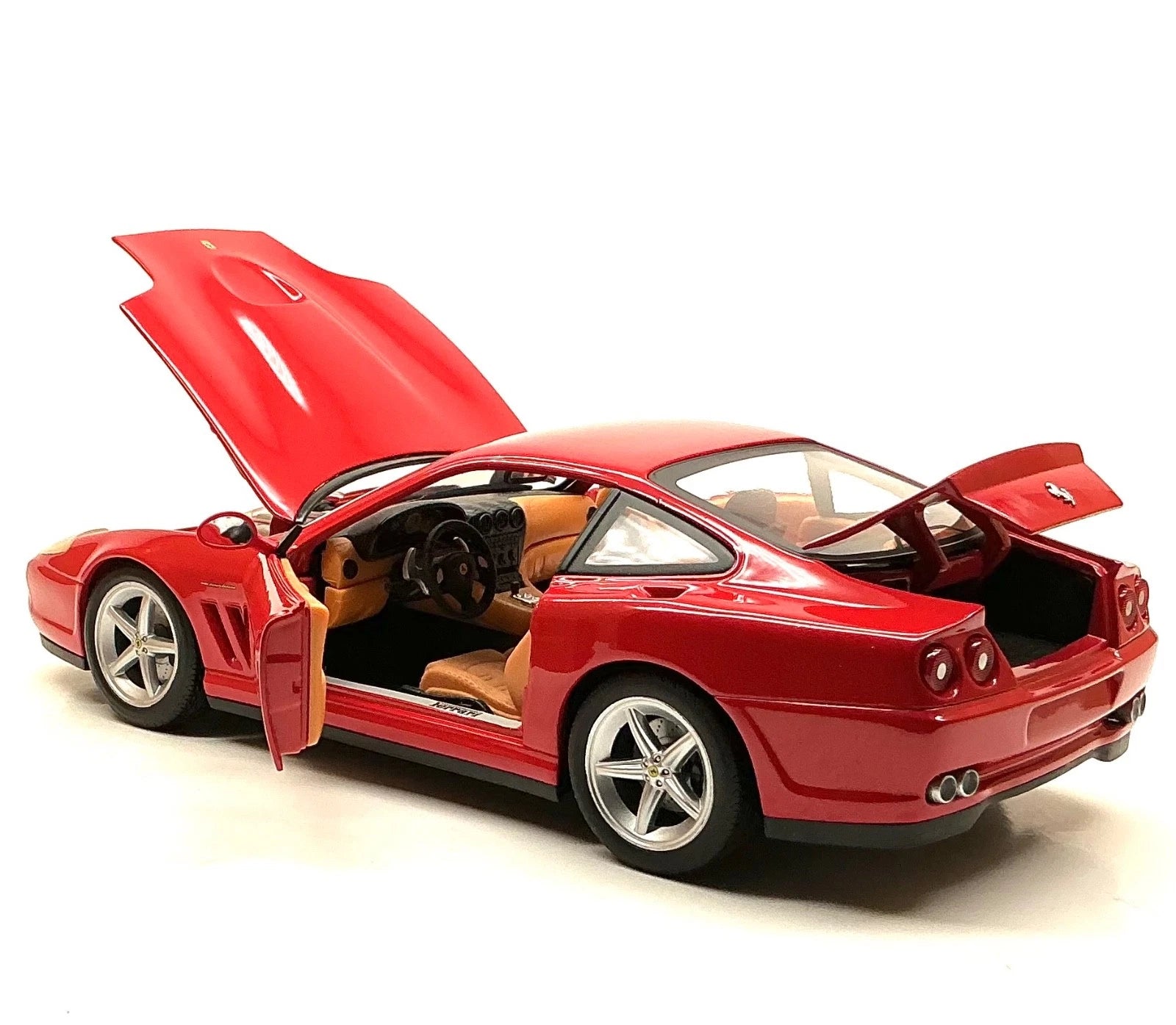 Ferrari 575 MM Coupé 1:18
