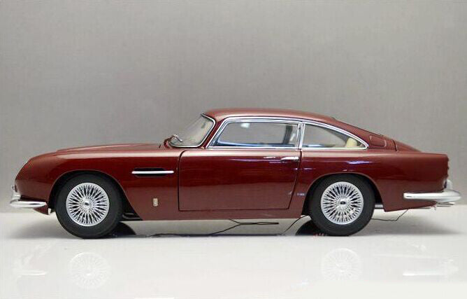 Aston Martin DB5 1:18