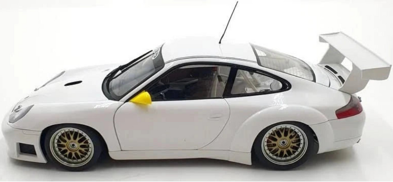 Porsche 911 GT3-R 1:18