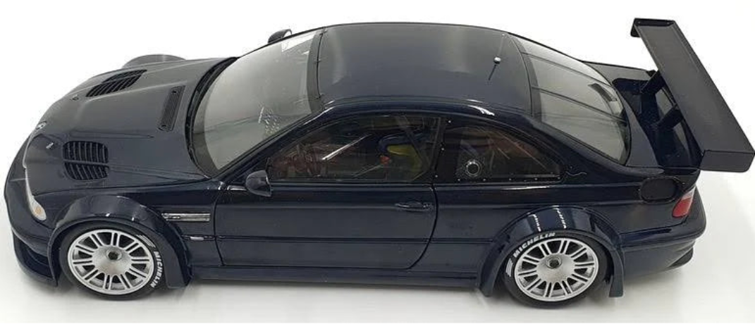 BMW M3 GTR Street 2001 1:18