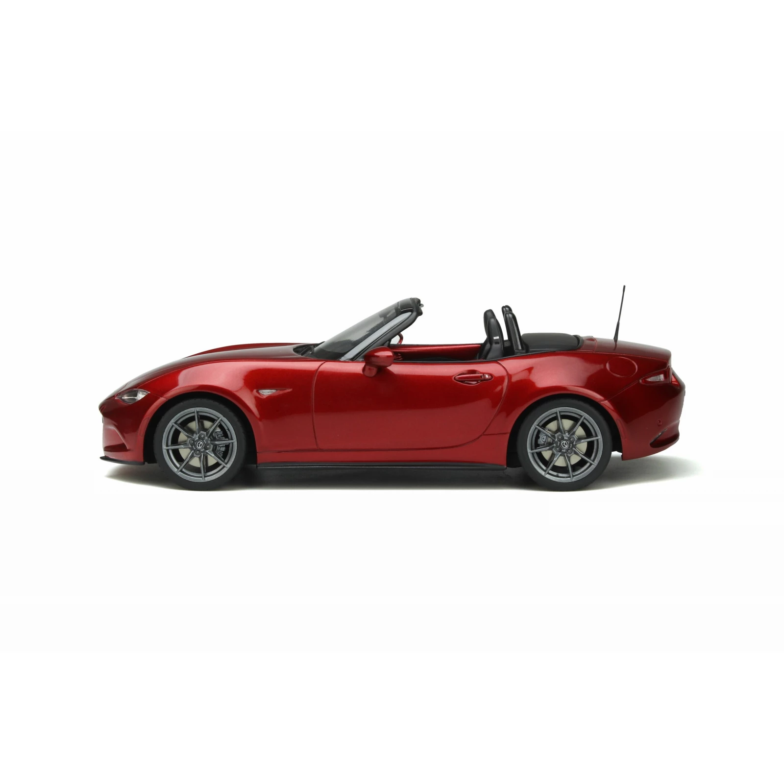 Mazda MX-5 Miata Euro Spezial 1:18