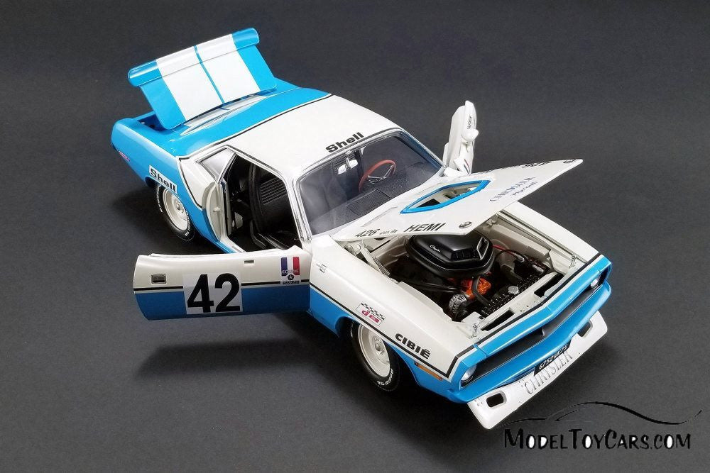 Plymouth Barracuda Racing Nr.42 1970 1:18
