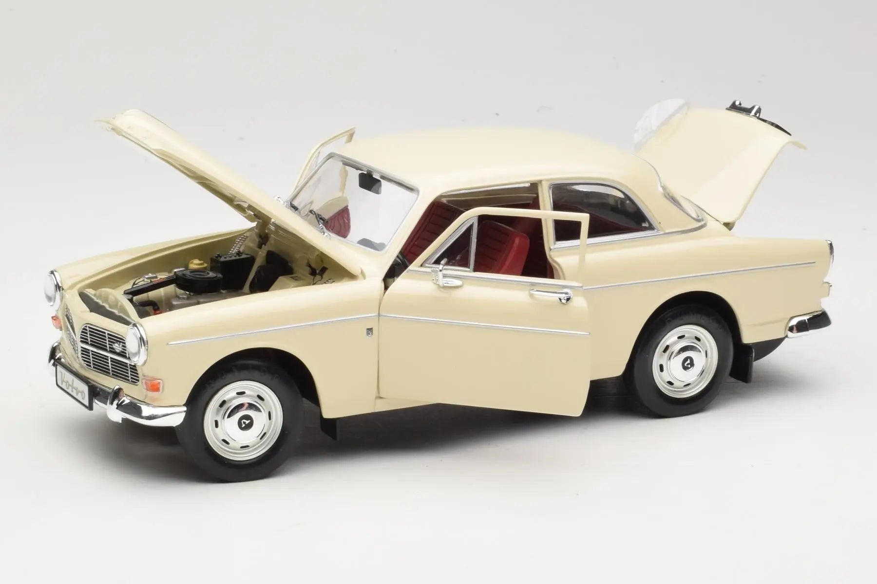 Volvo P 121 Amazon 1:18