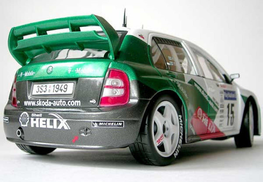Skoda Fabia Rally Nr.15 2003 1:18