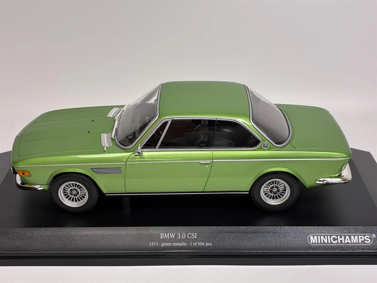 BMW CSI 3.0 1971 1:18
