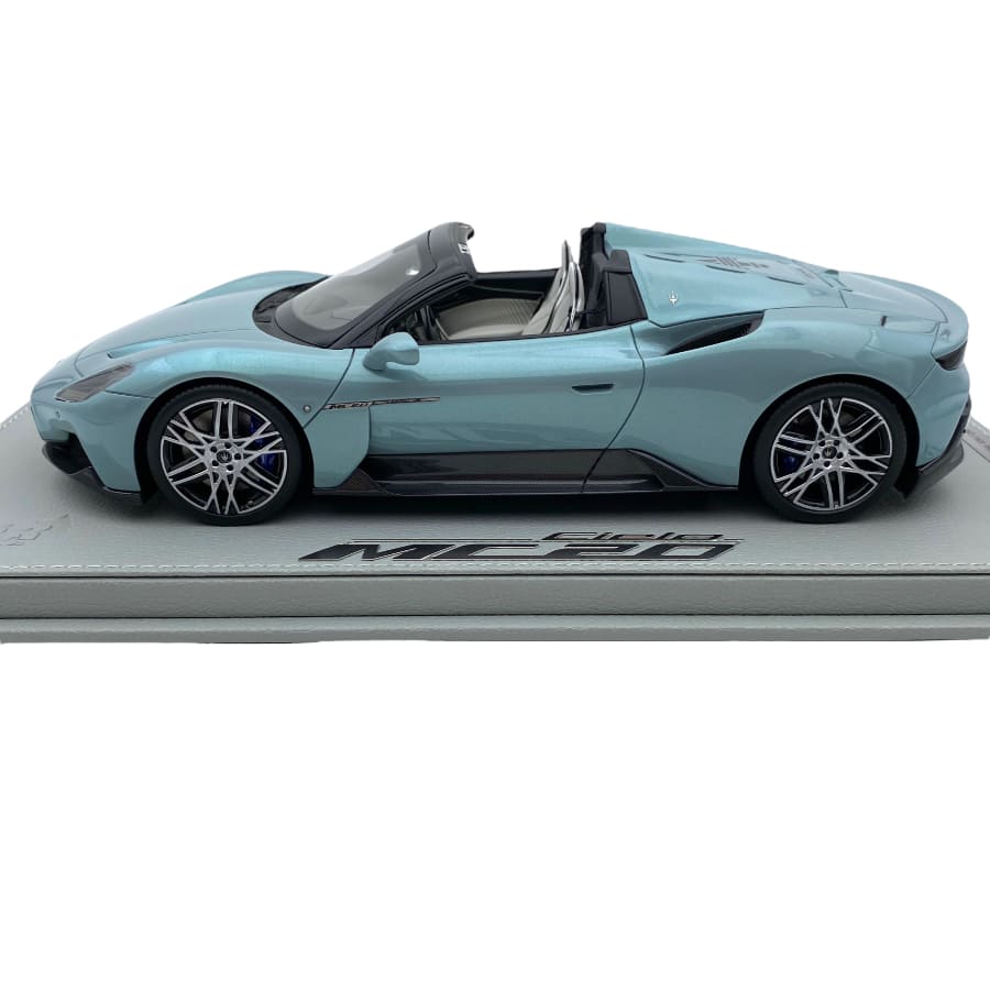 Maserati MC20Spider Limited (incl. Showcase) 2022 1:18