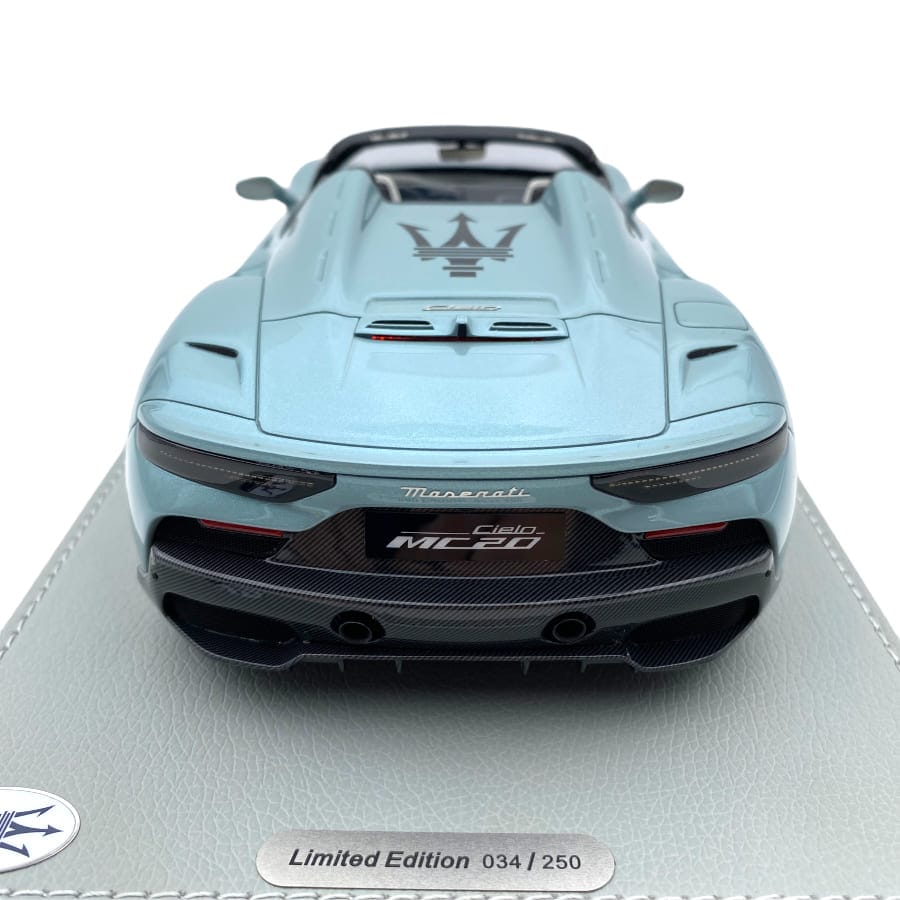 Maserati MC20Spider Limited (incl. Showcase) 2022 1:18